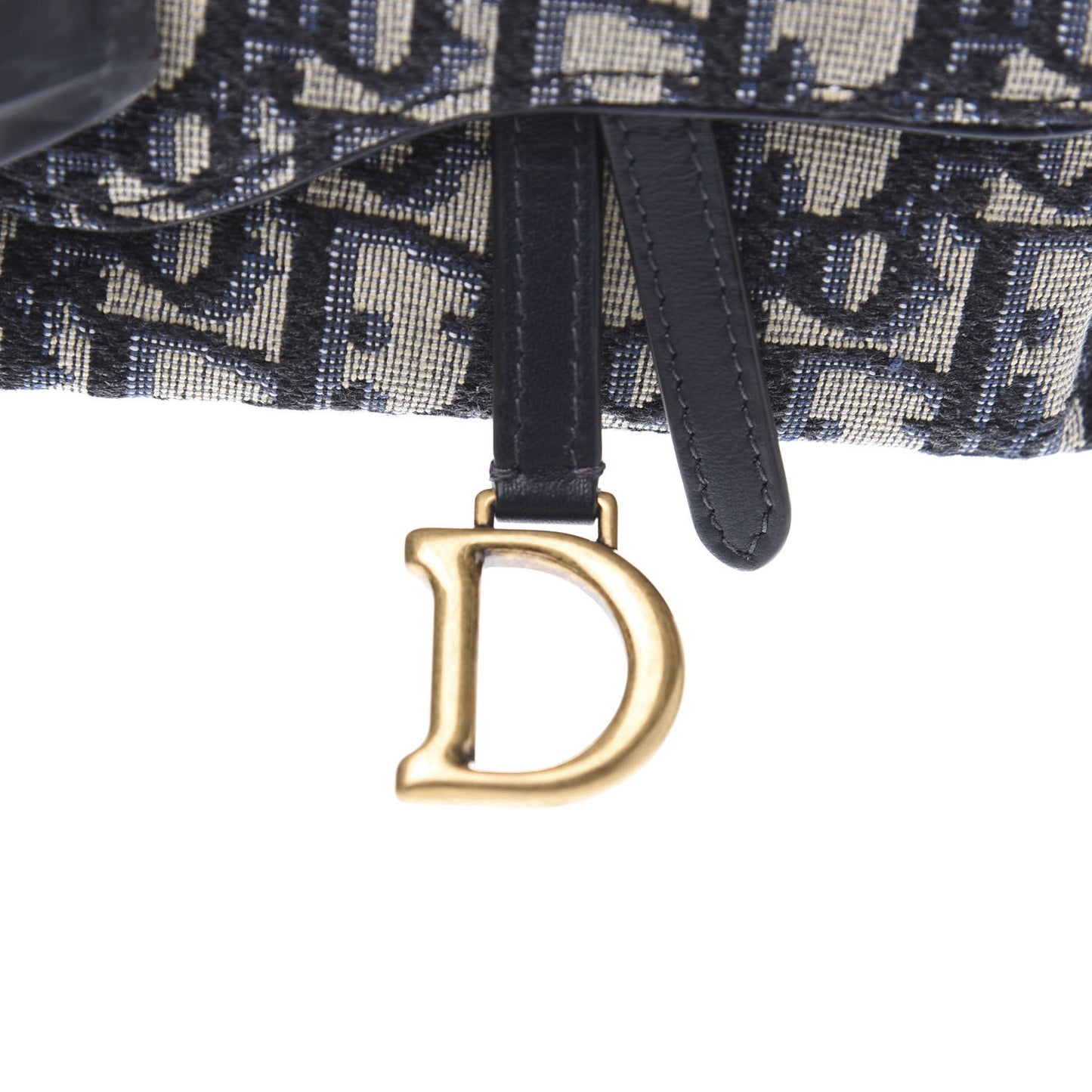Oblique Nano Saddle Chain Pouch Blue