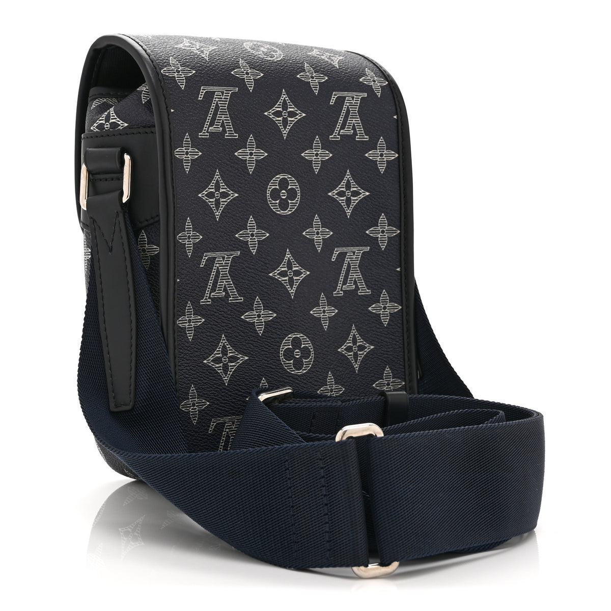 Louis Vuitton Savane Monogram Elephant Chapman Messenger BB Encre 3 of 10