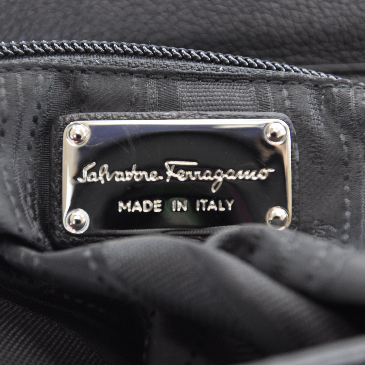 FASHIONPHILE SALVATOREFERRAGAMOLeatherSofiaBlack 9 of 10
