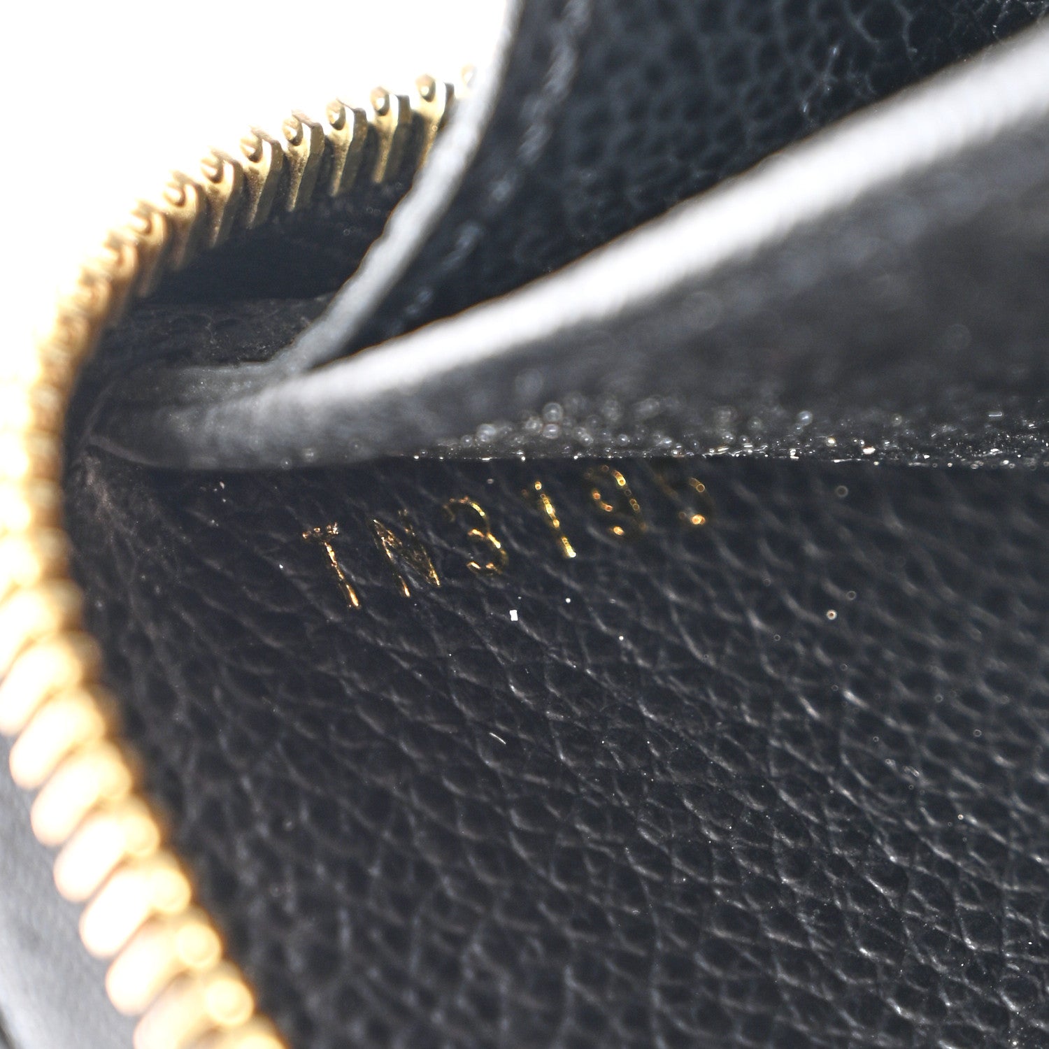 Louis Vuitton Empreinte Zippy Wallet Black 7 of 7