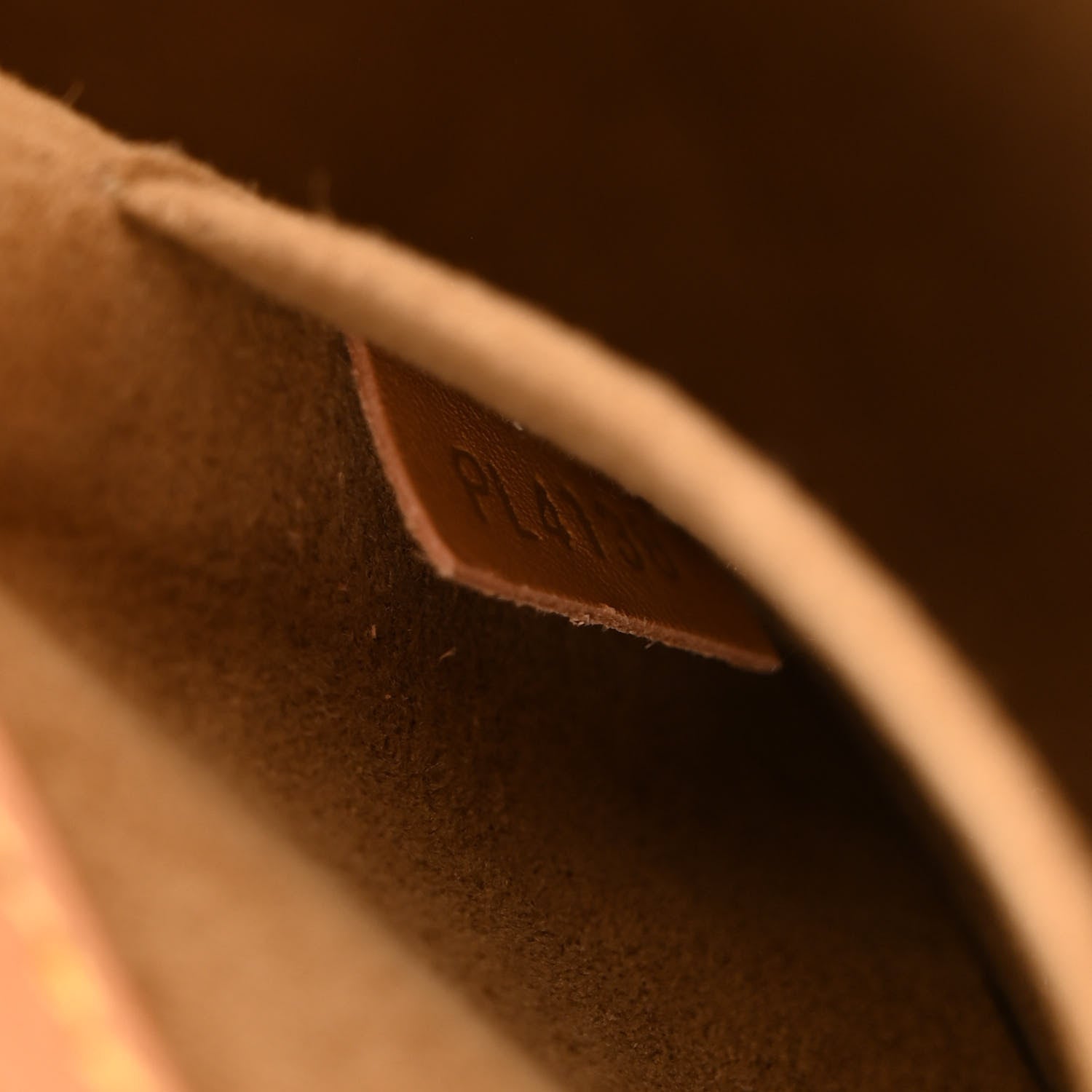 Louis Vuitton Monogram Boite Chapeau Souple MM 7 of 11