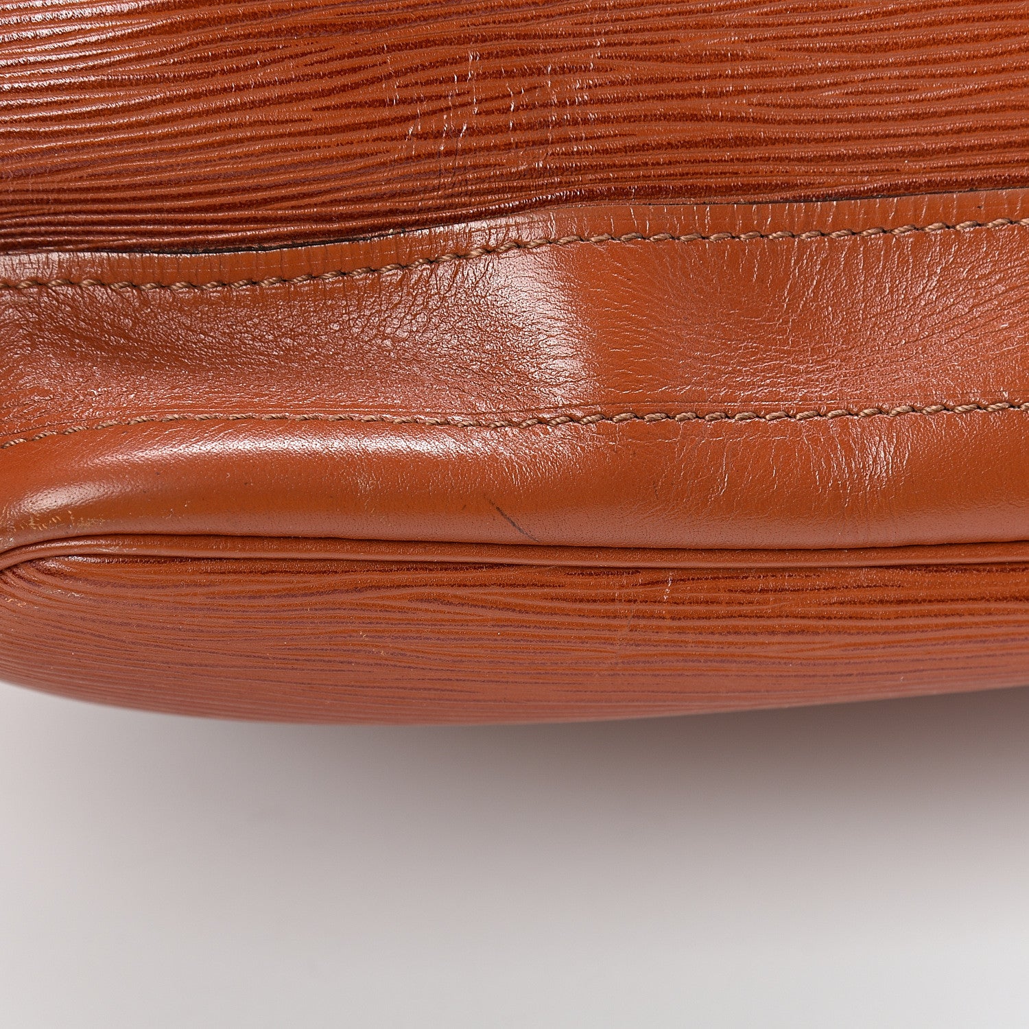 Louis Vuitton Epi Noe Kenyan Fawn 16 of 24