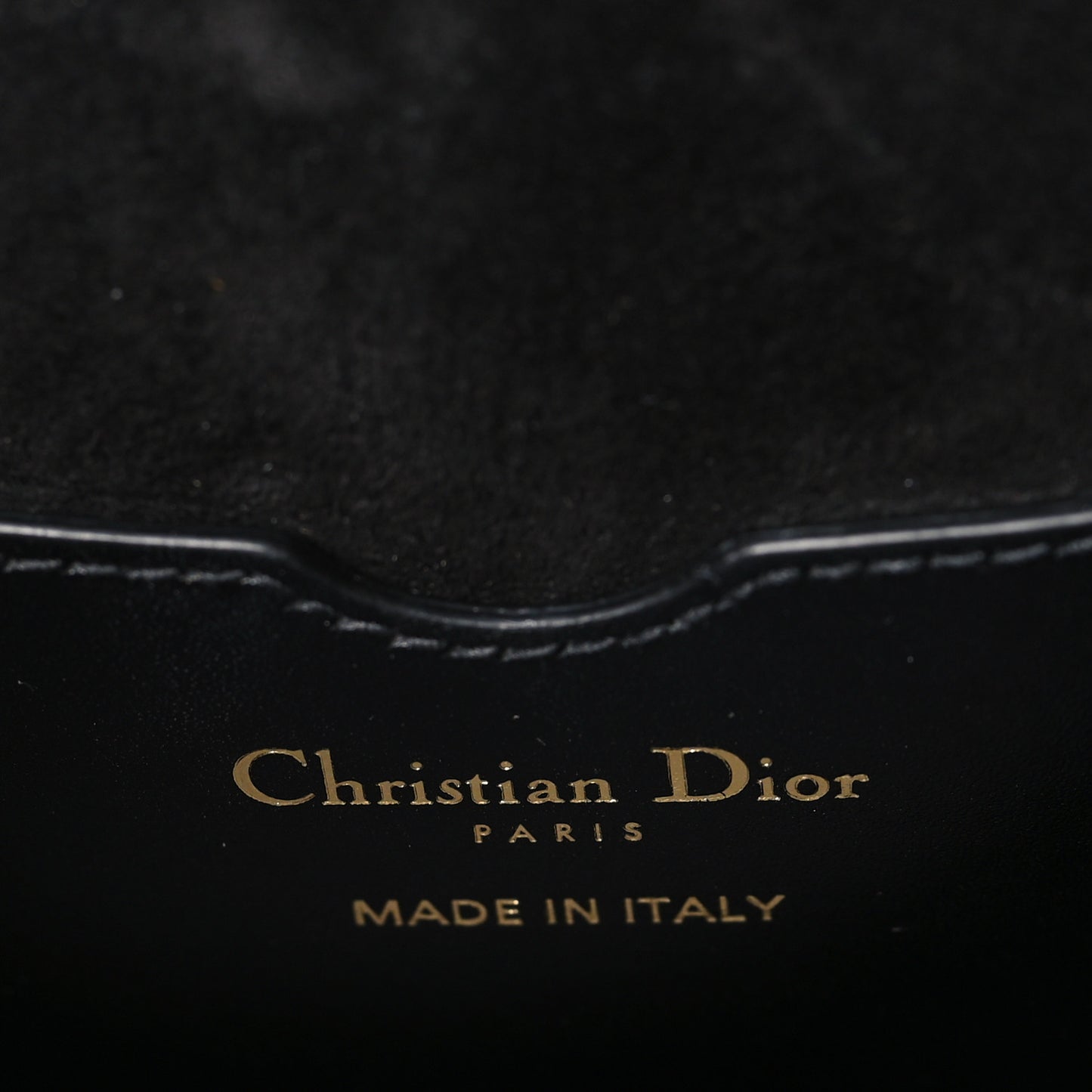 Box Calfskin Medium Bobby Flap Black