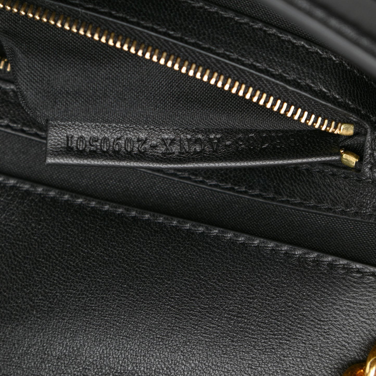 Nappa Apolo Chain Baguette Black
