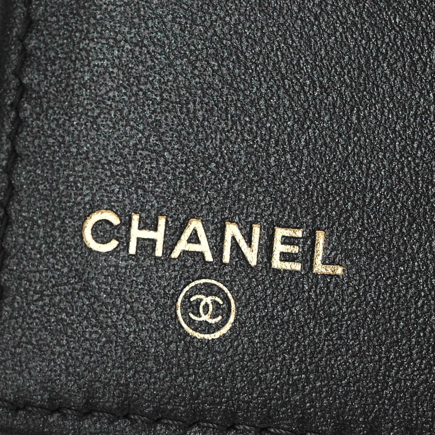 Iridescent Caviar Quilted Medium Flap Wallet Black