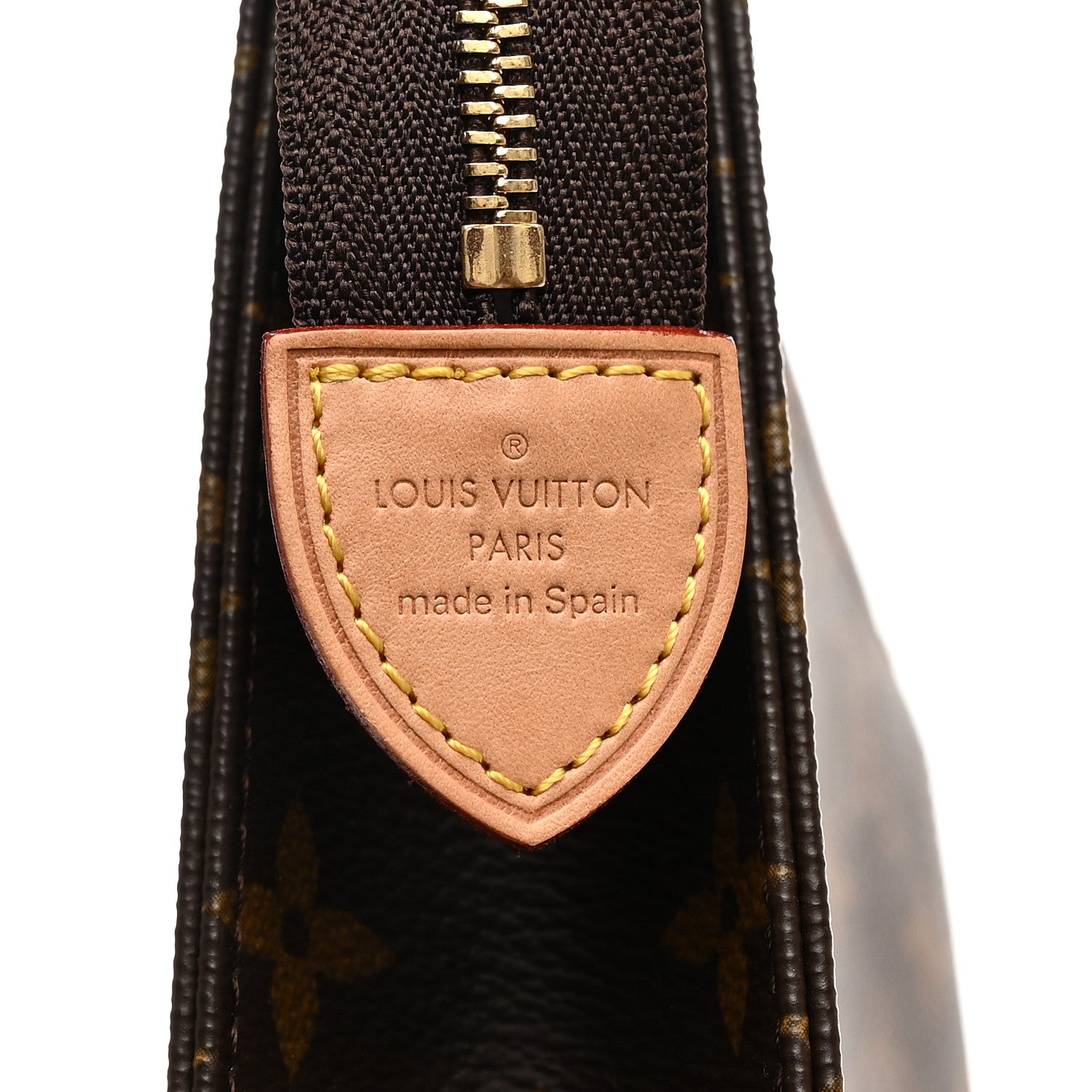 Louis Vuitton Monogram Toiletry Pouch 26 5 of 8