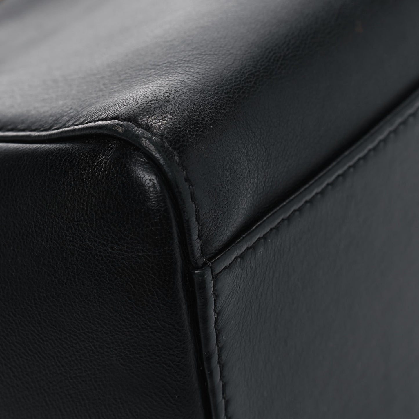 Nappa Mini Peekaboo Iconic Satchel Black