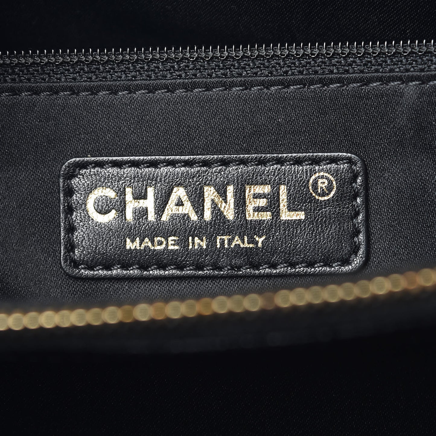 Caviar Quilted Grand Shopping Tote GST Black