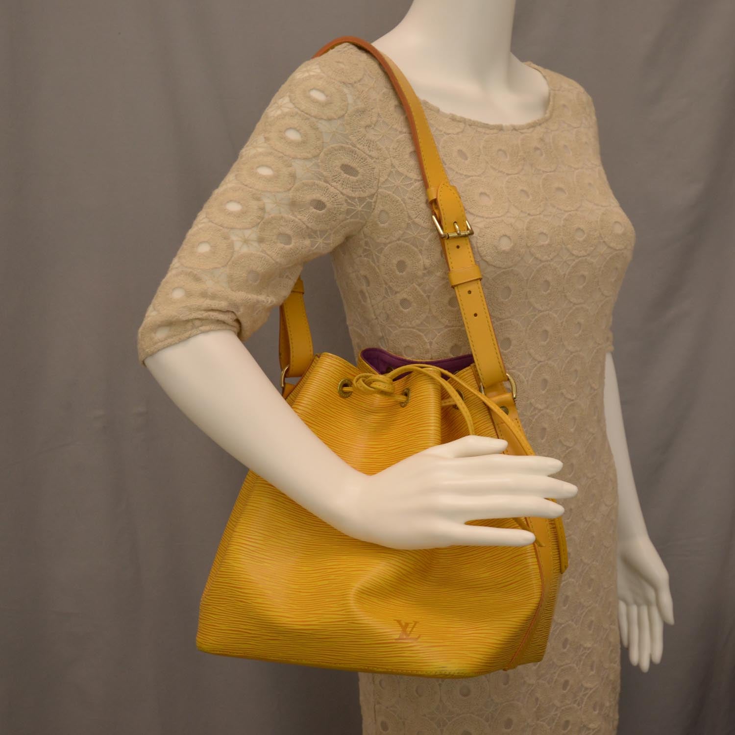 Louis Vuitton Epi Petit Noe Tassil 2 of 7
