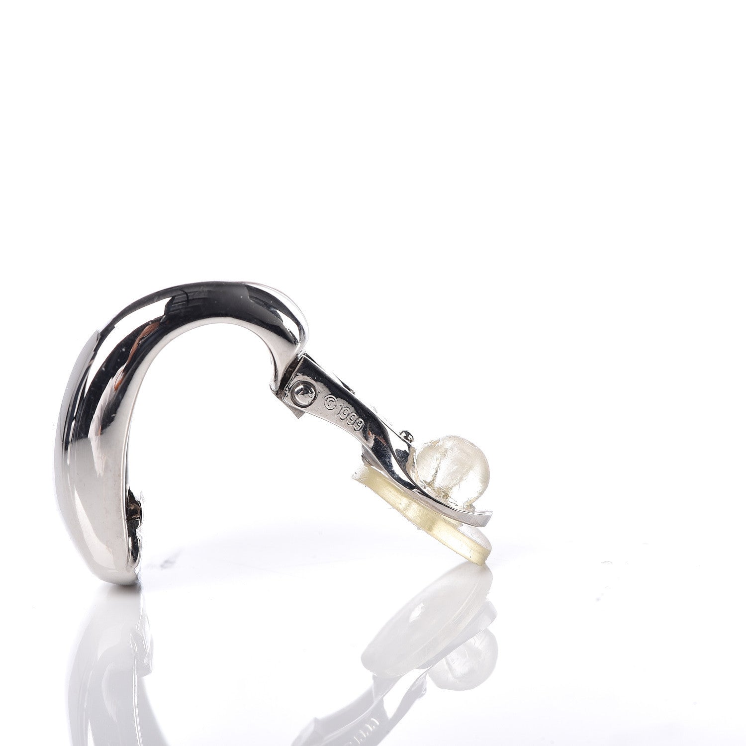 Cartier 18K White Gold Nouvelle Vague Clip-On Earrings 4 of 5