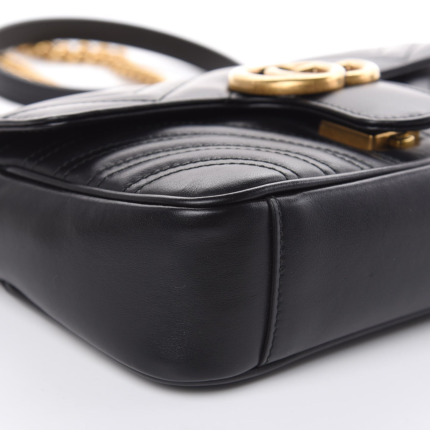 Calfskin Matelasse Mini GG Marmont Shoulder Bag Black