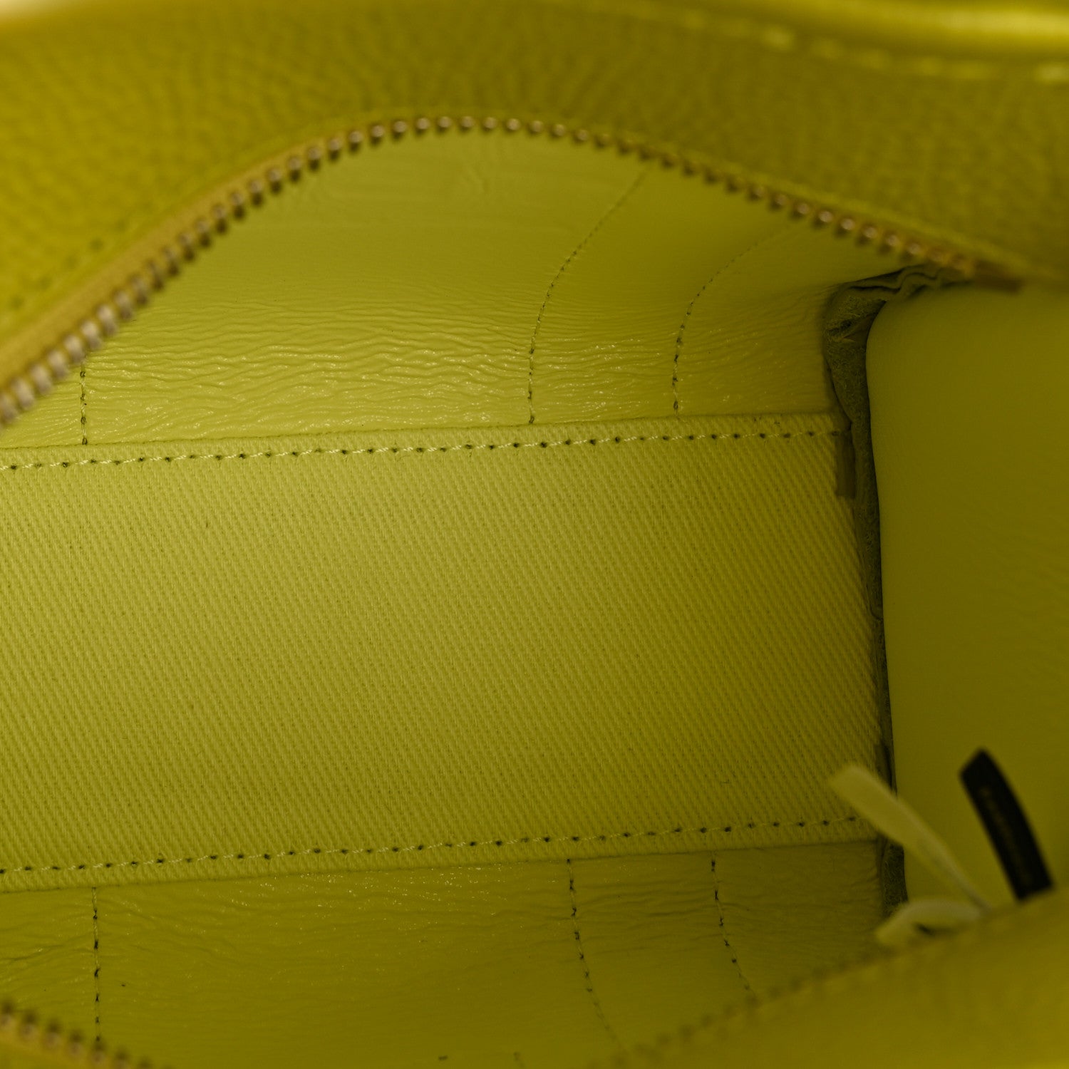 Marc Jacobs Grained Calfskin Micro The Tote Bag Citronelle 5 of 10