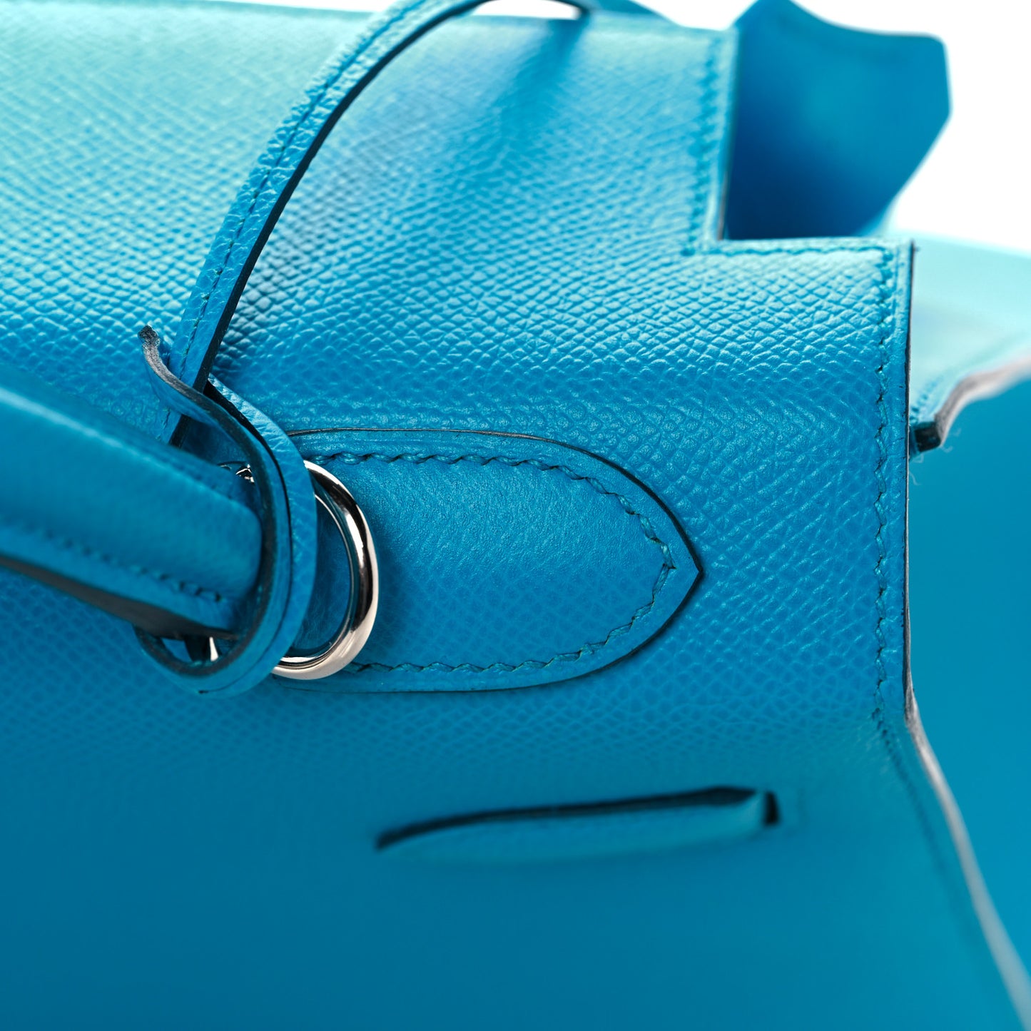 Epsom Kelly Sellier 32 Bleu Frida