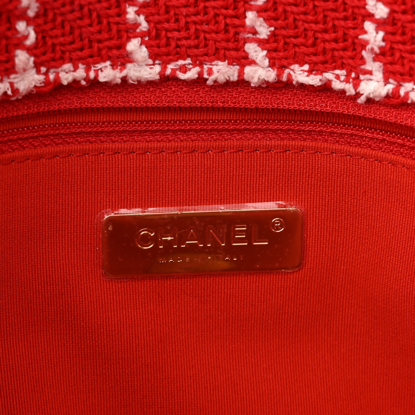 Tweed Quilted Medium Chanel 19 Flap Red White