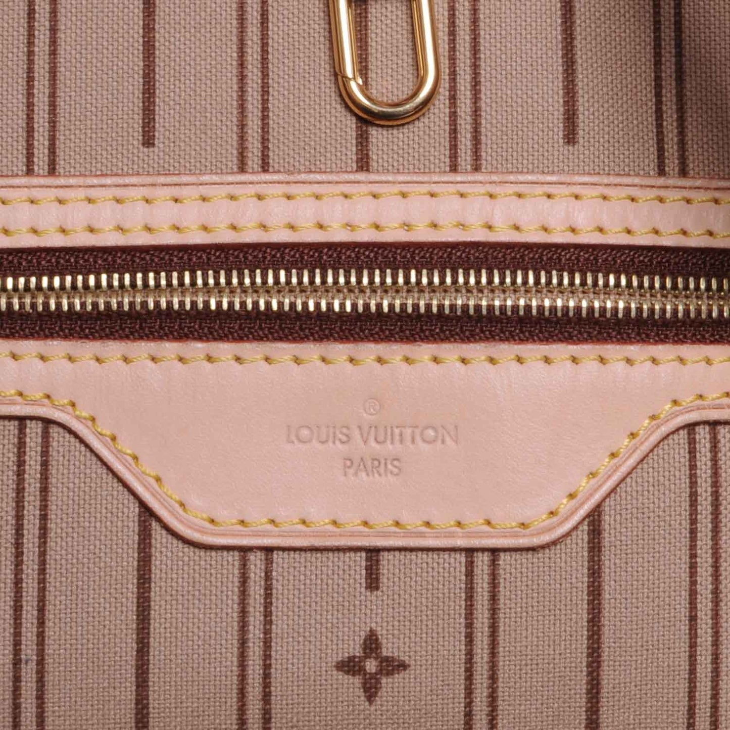 Monogram Delightful GM