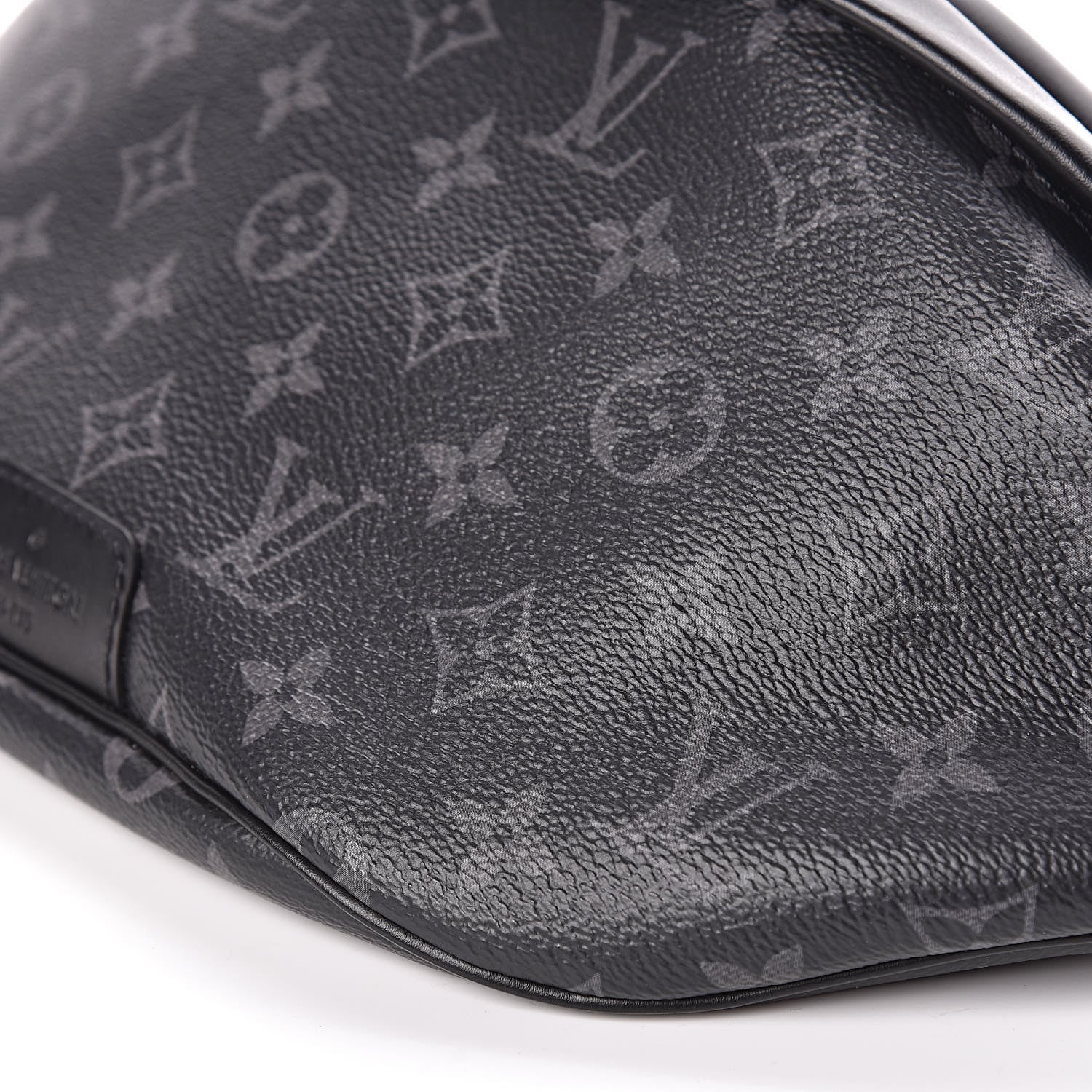 Louis Vuitton Monogram Eclipse Discovery Bumbag 6 of 10