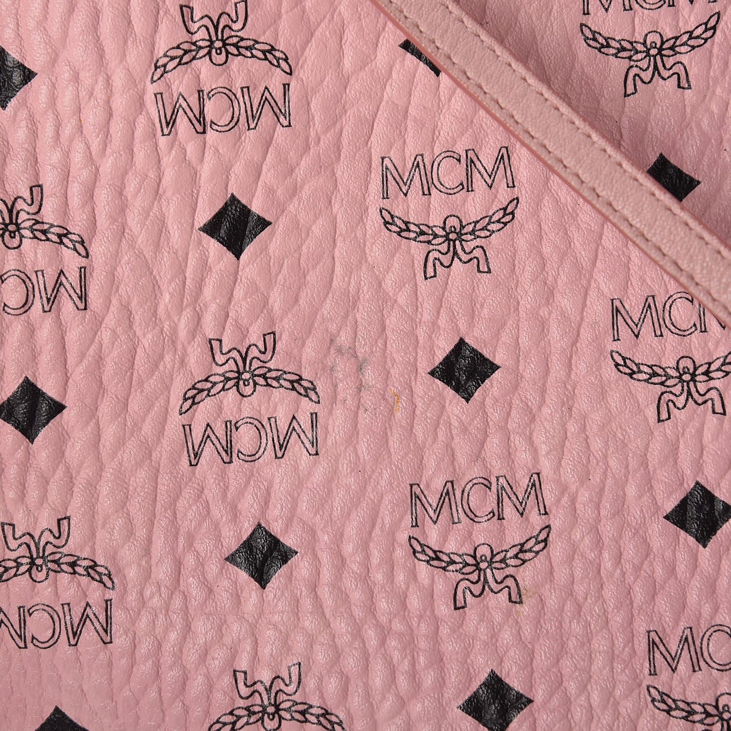 MCM Visetos Medium Liz Reversible Shopper Tote Soft Pink 18 of 20