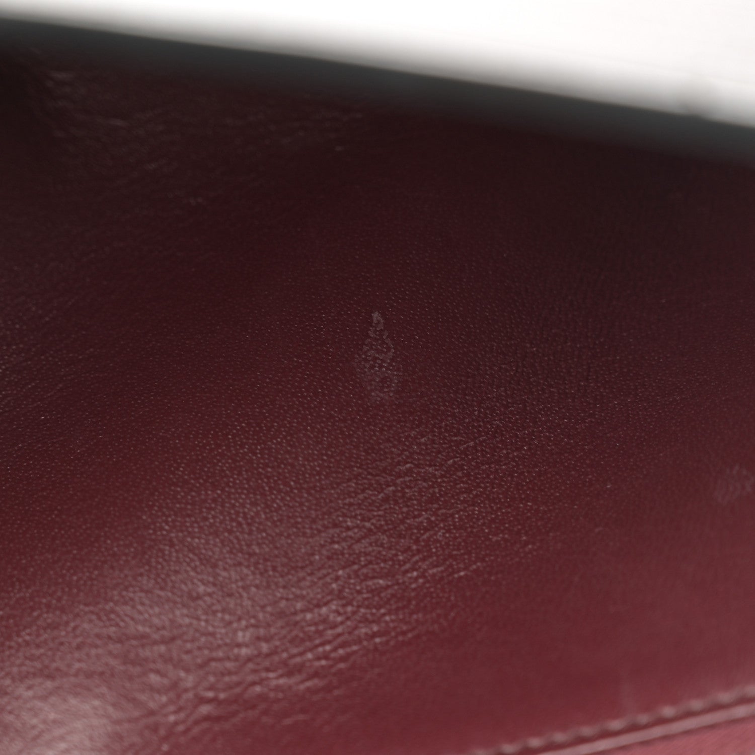 Saint Laurent Calfskin Lizard Embossed Monogram Cassandra Chain Wallet Black 12 of 13