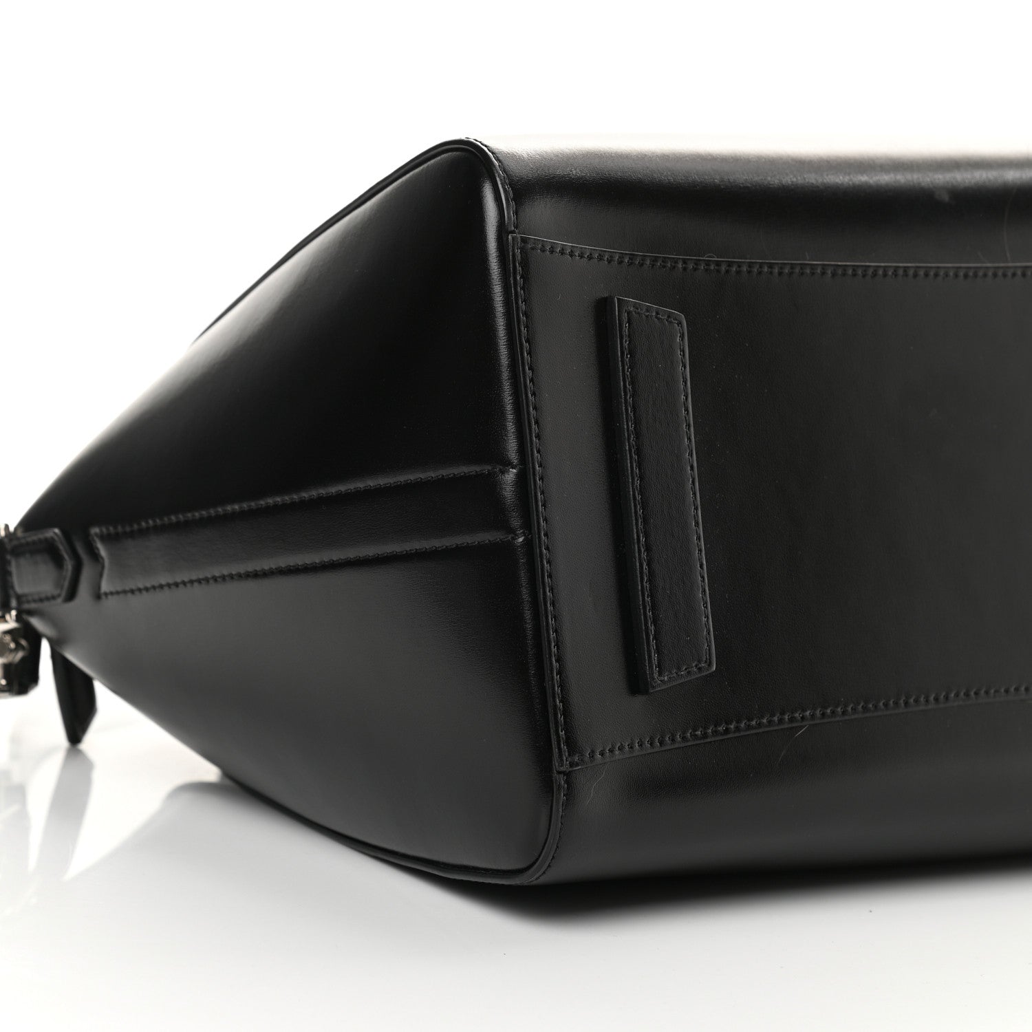 Givenchy Shiny Lord Calfskin Medium Antigona Black 8 of 12