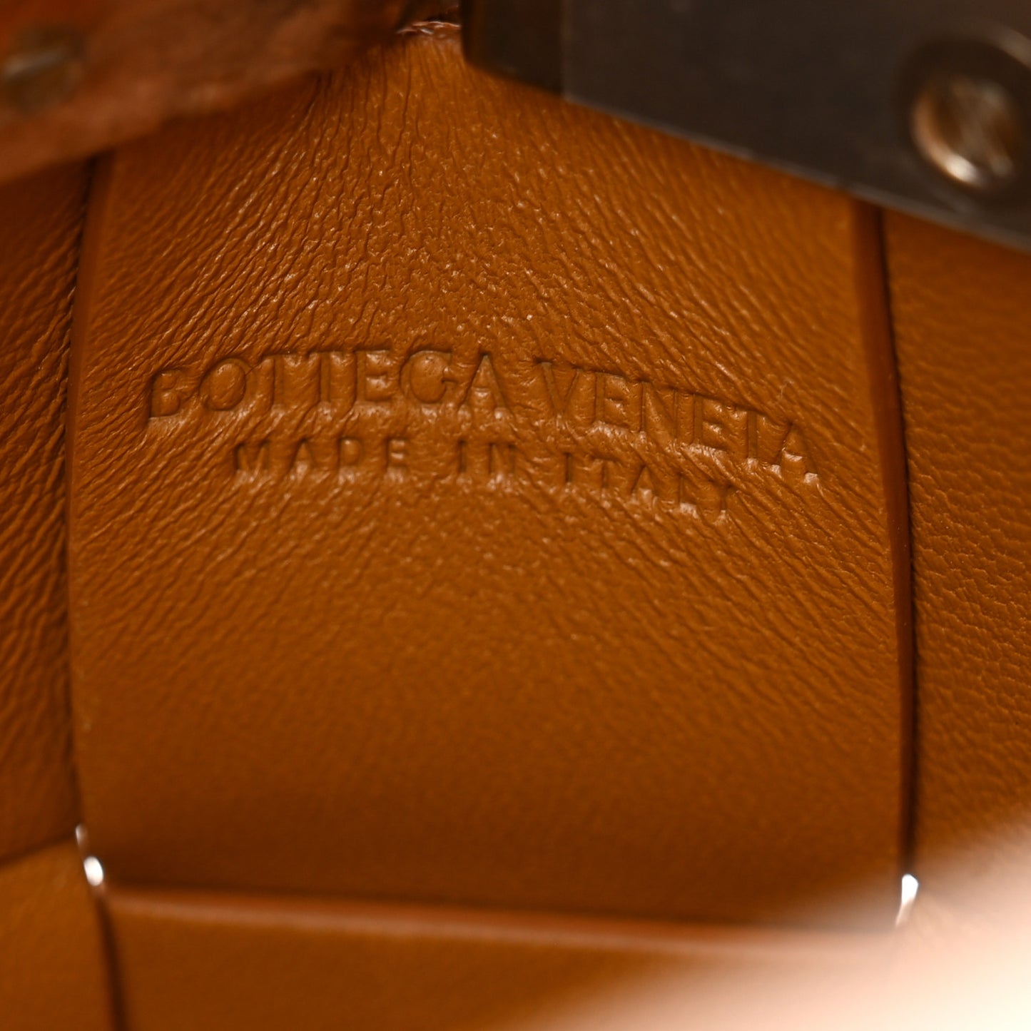 Nappa Intrecciato The Snap Clutch Camel Naturale