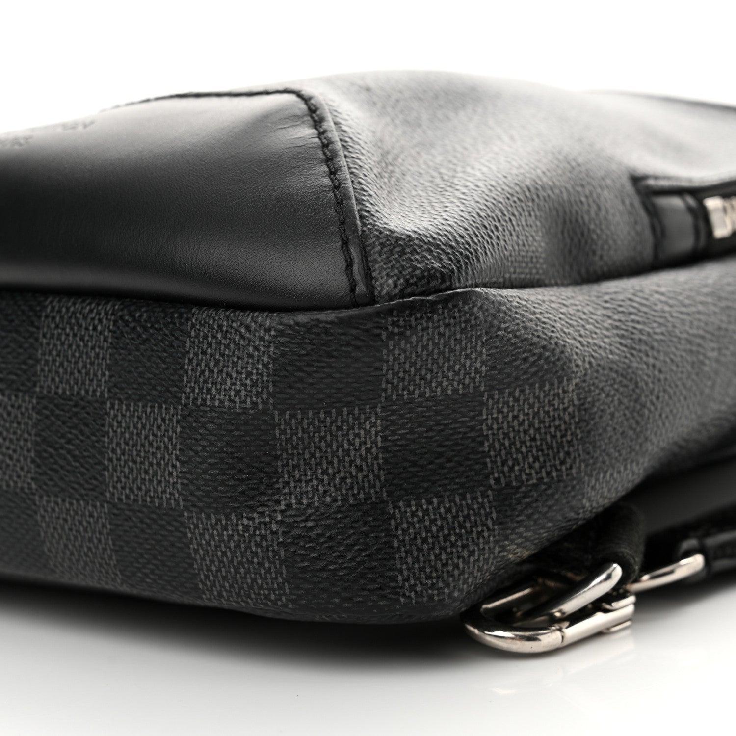 Louis Vuitton Damier Graphite Avenue Sling Bag 8 of 11