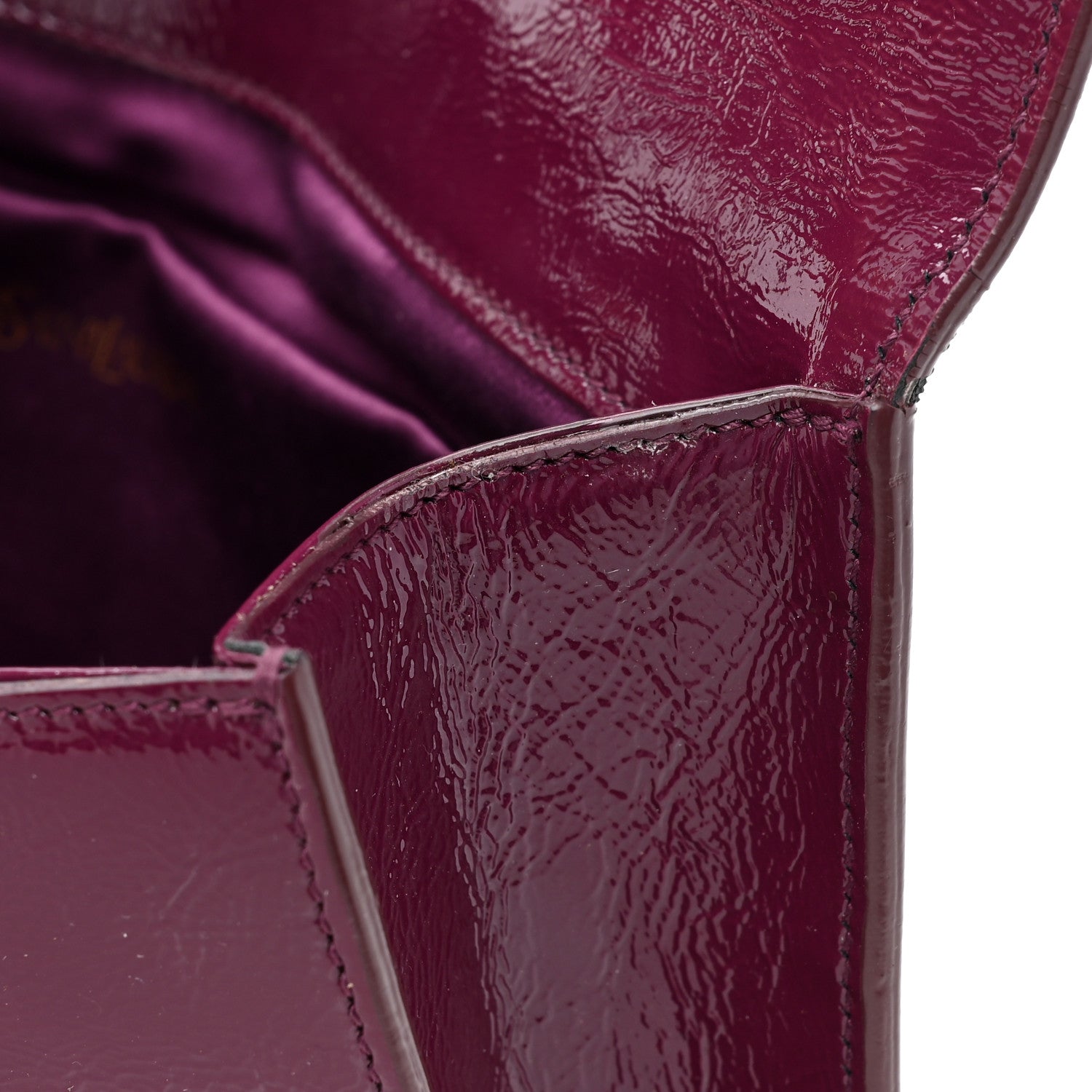 Saint Laurent Textured Patent Calfskin Large Belle De Jour Clutch Berry 10 of 13