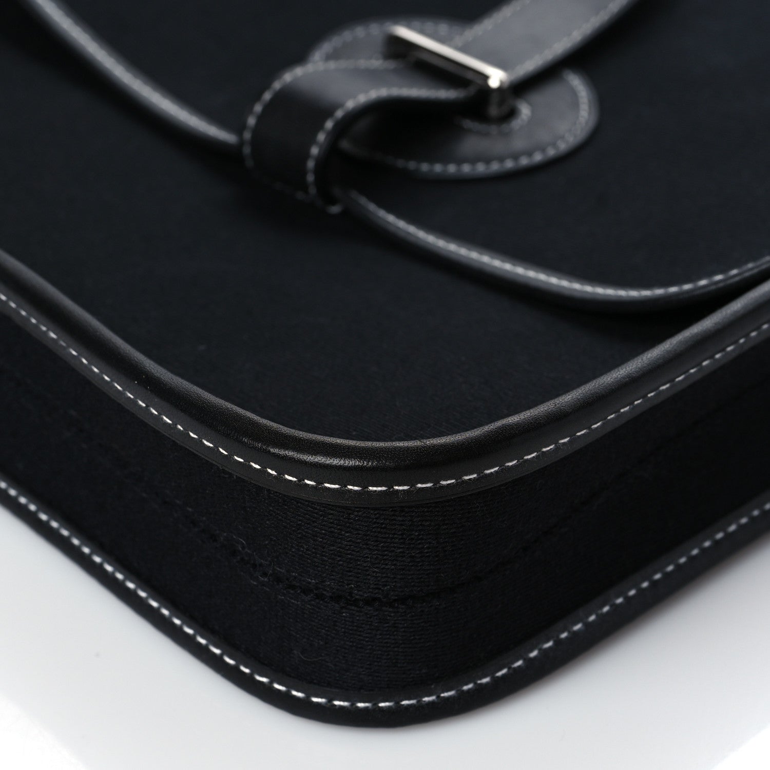 Hermes Toile Officier Mini Buenaventura Messenger Black 9 of 9