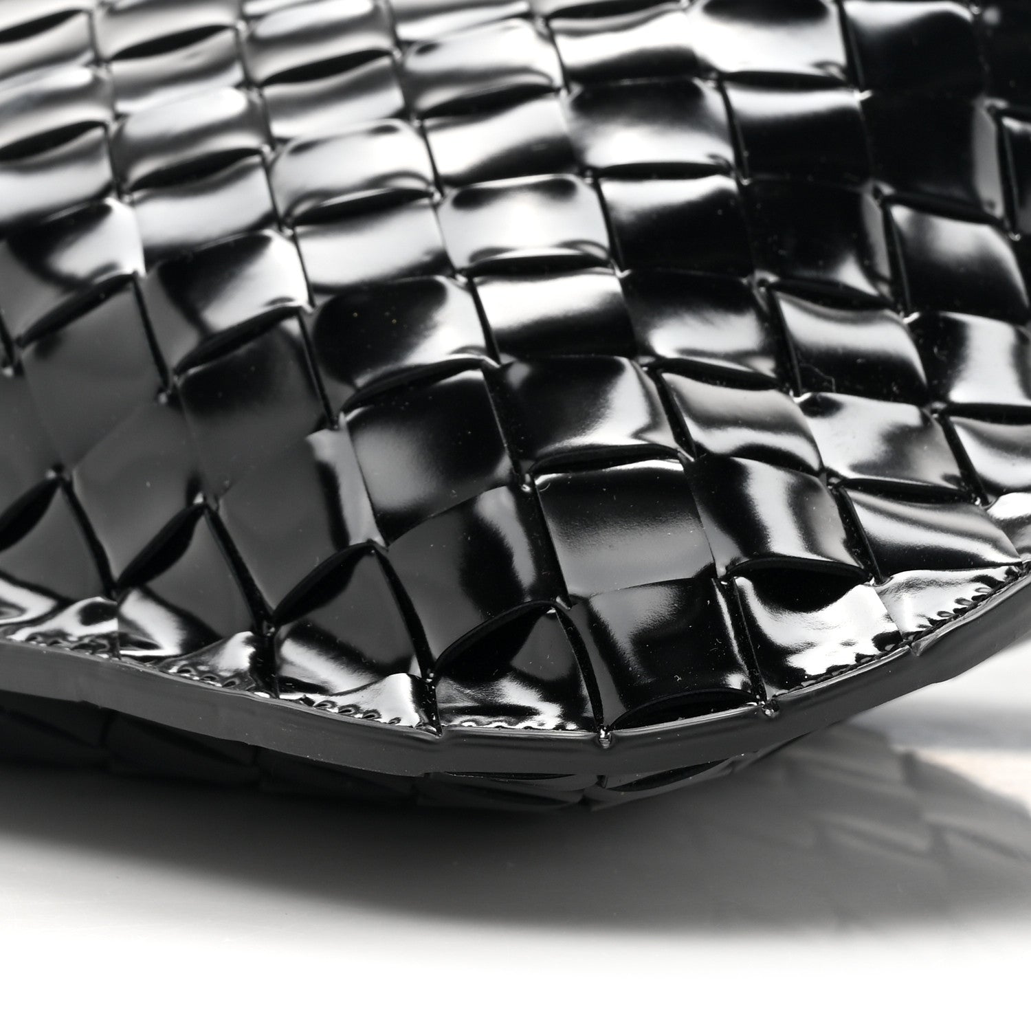 Bottega Veneta Patent Intrecciato Shoulder Bag Black 8 of 10
