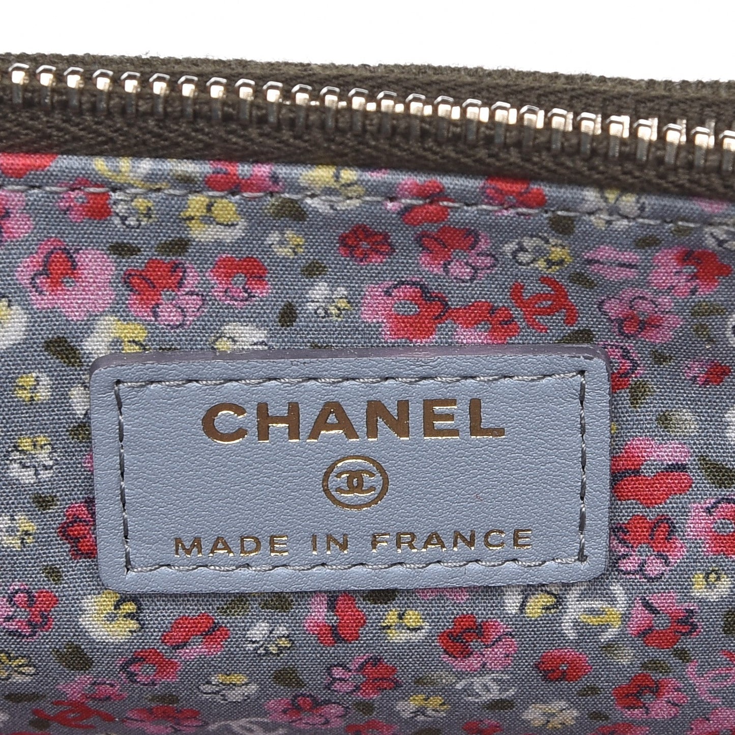 Canvas Quilted Coco Cuba Small Clutch With Chain Khaki