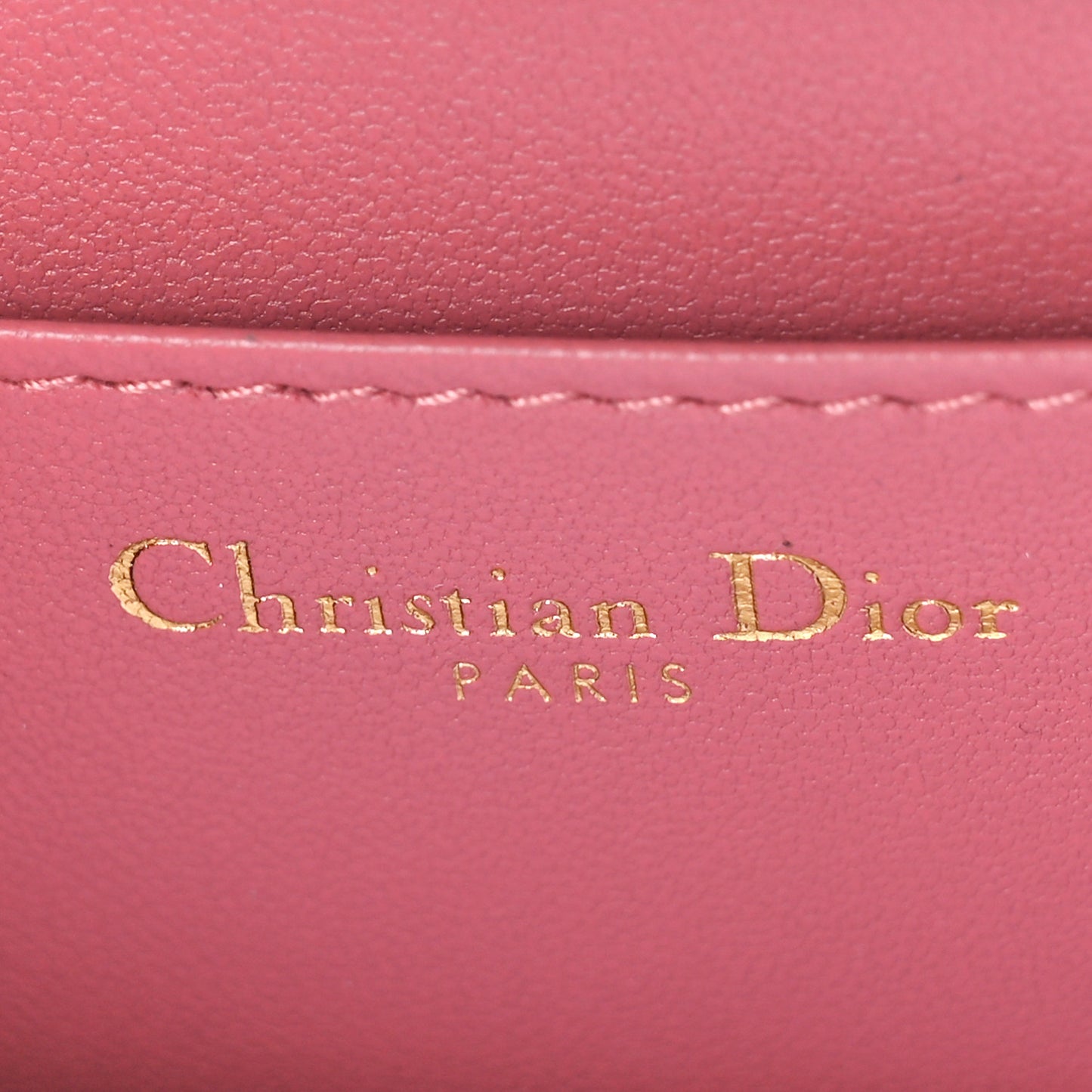 Grained Calfskin Supple Cannage Caro Compact Zipped Wallet Pink Yarrow