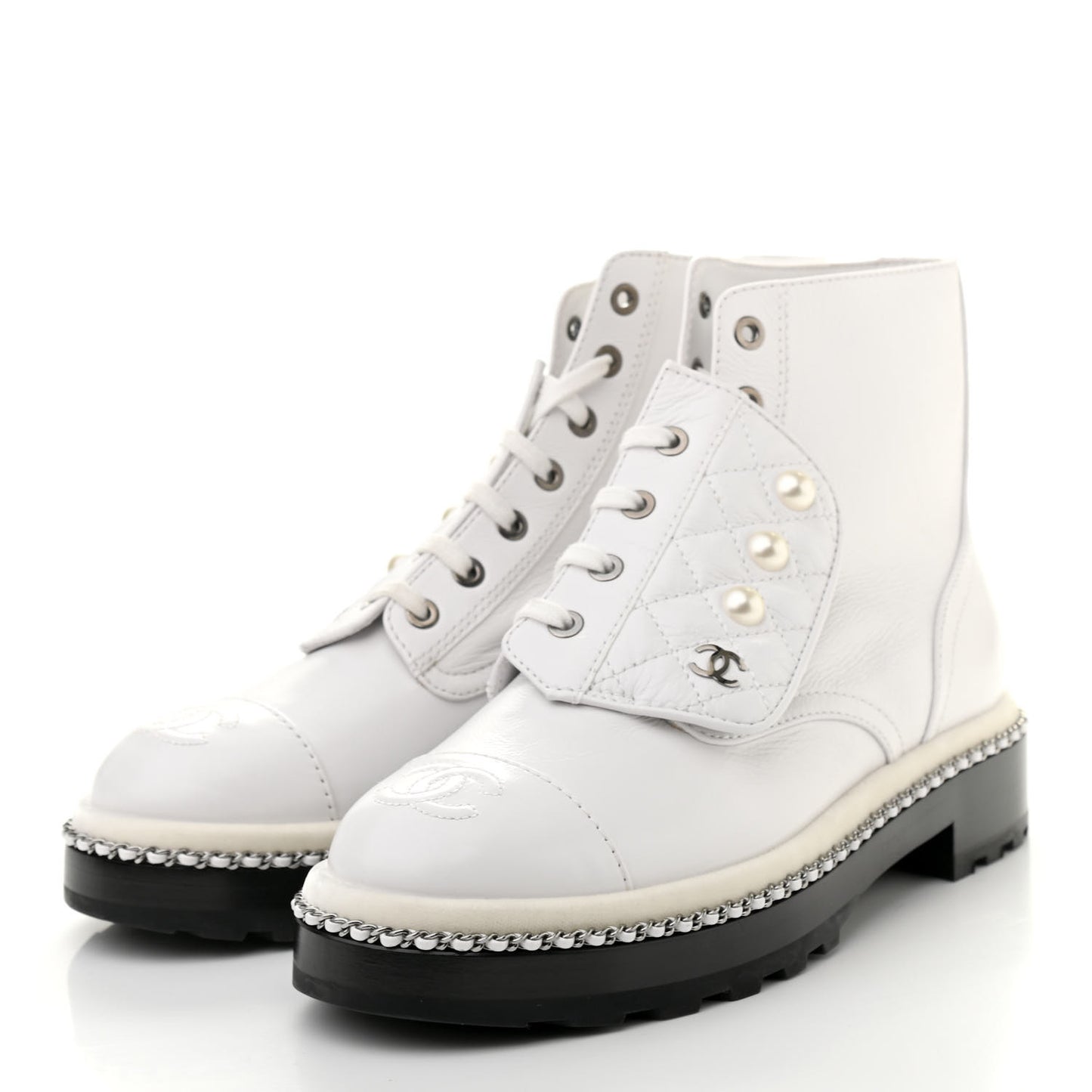 Crackled Calfskin Pearl Chain CC Combat Short Boots 37 White