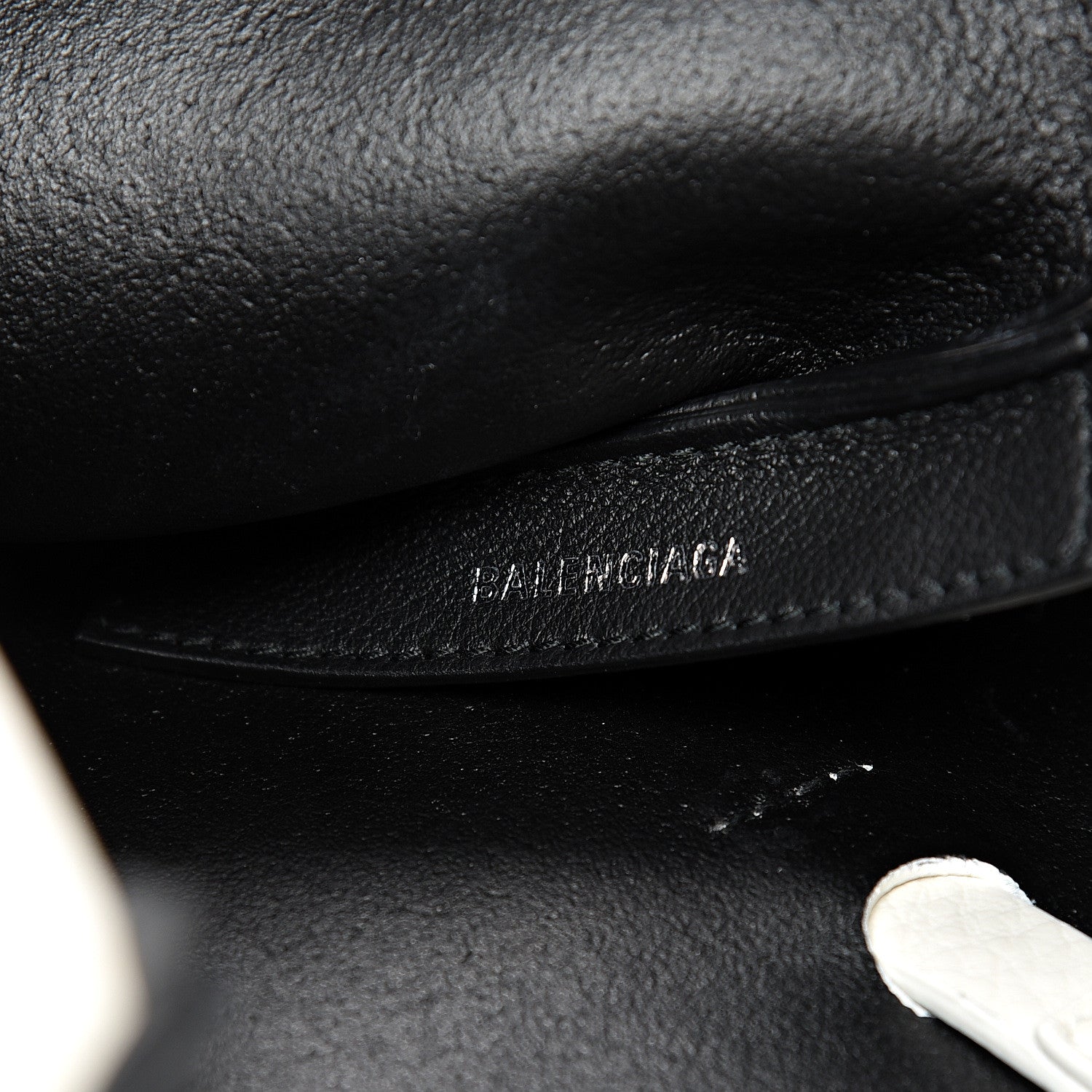 Balenciaga Smooth Calfskin Double Sided Small Everyday Tote Optic White Black 6 of 19