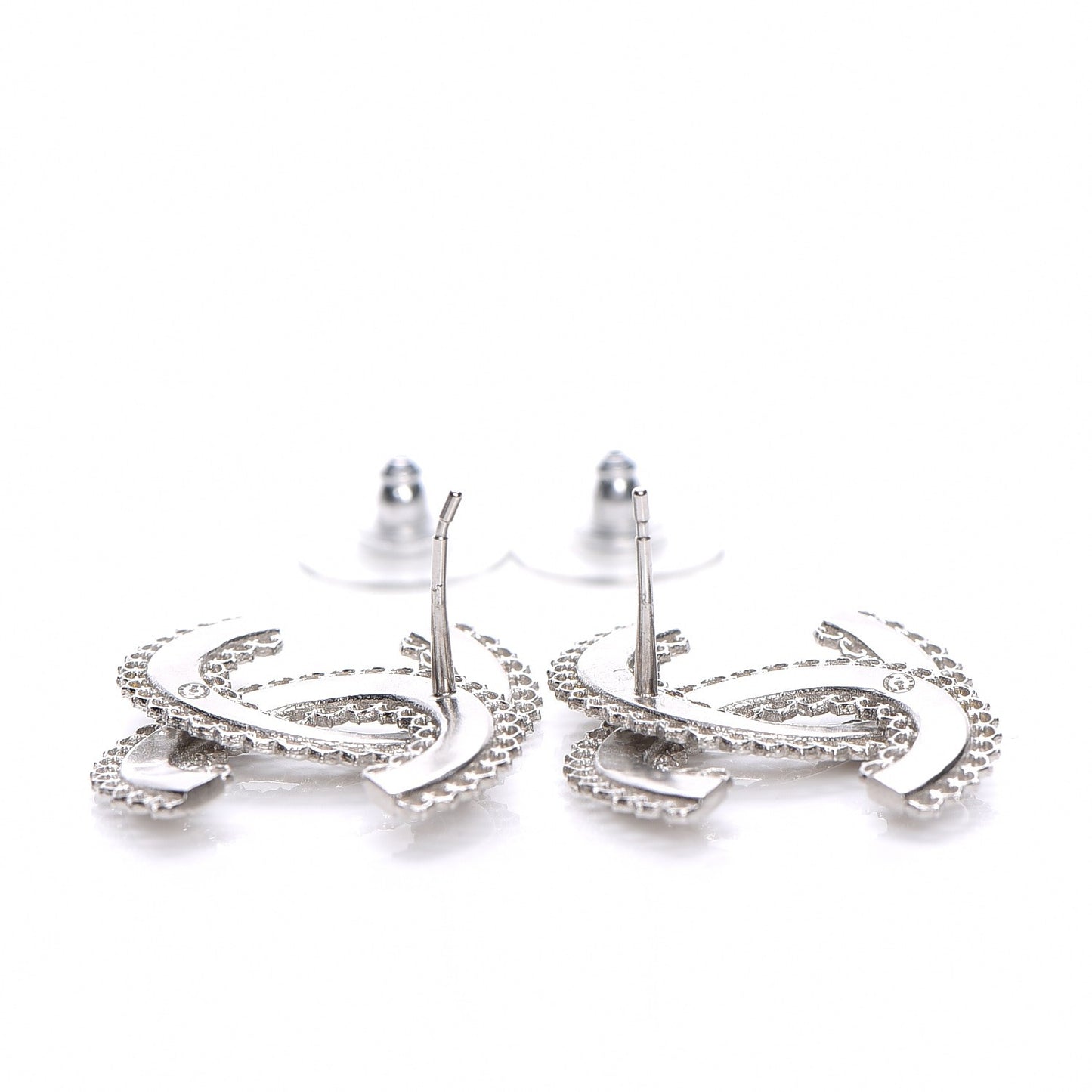 Scalloped CC Earrings Silver