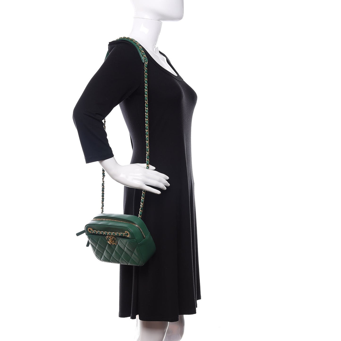 Goatskin Quilted Chain Infinity Camera Case Green