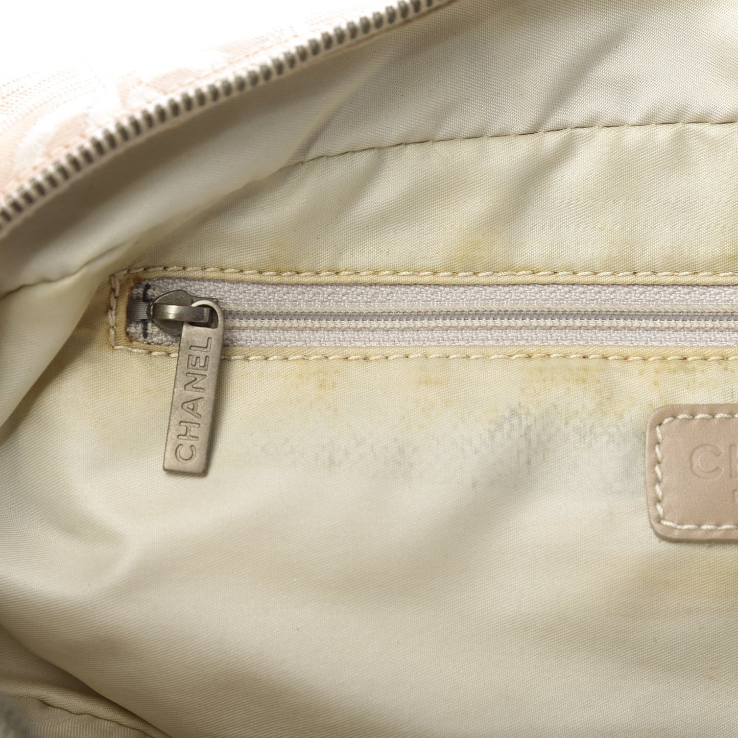 Nylon Travel Bowler Beige