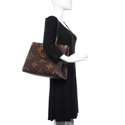 Louis Vuitton Reverse Monogram Giant Onthego MM 2 of 9