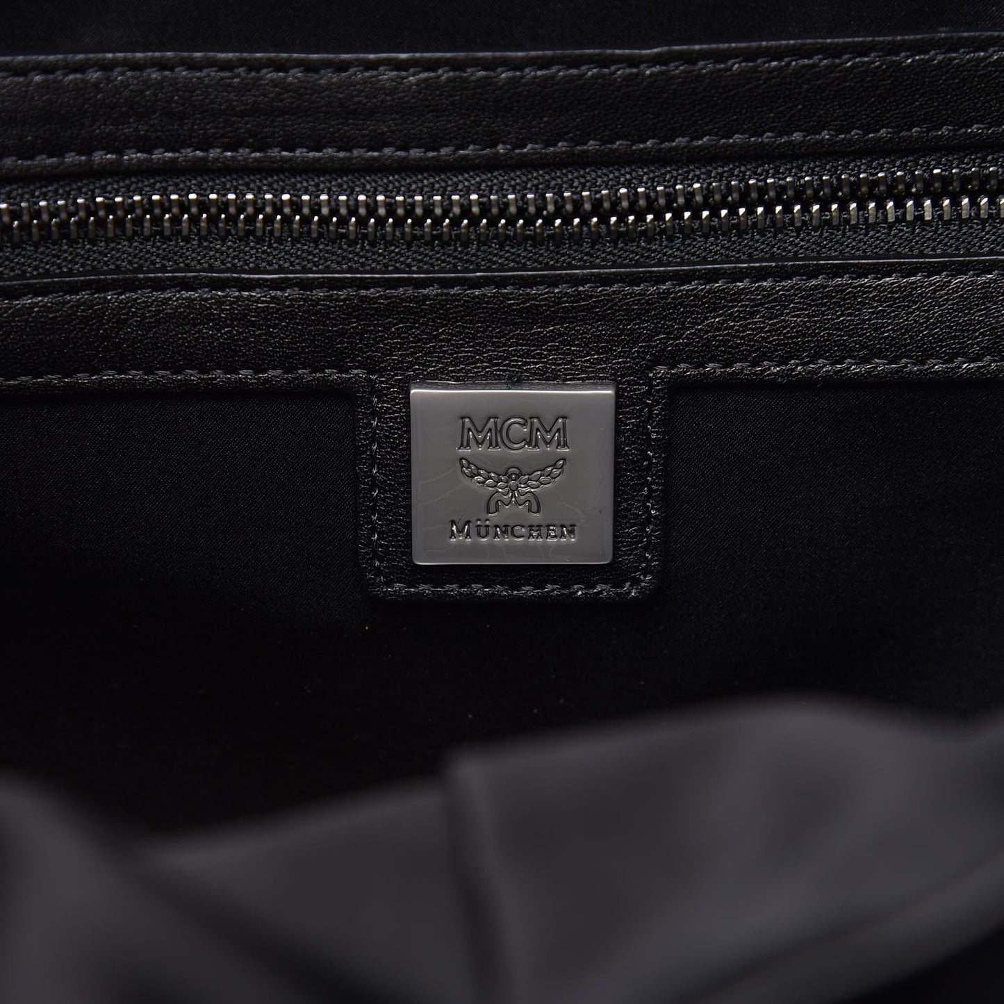 Visetos Studded Medium Backpack Blue