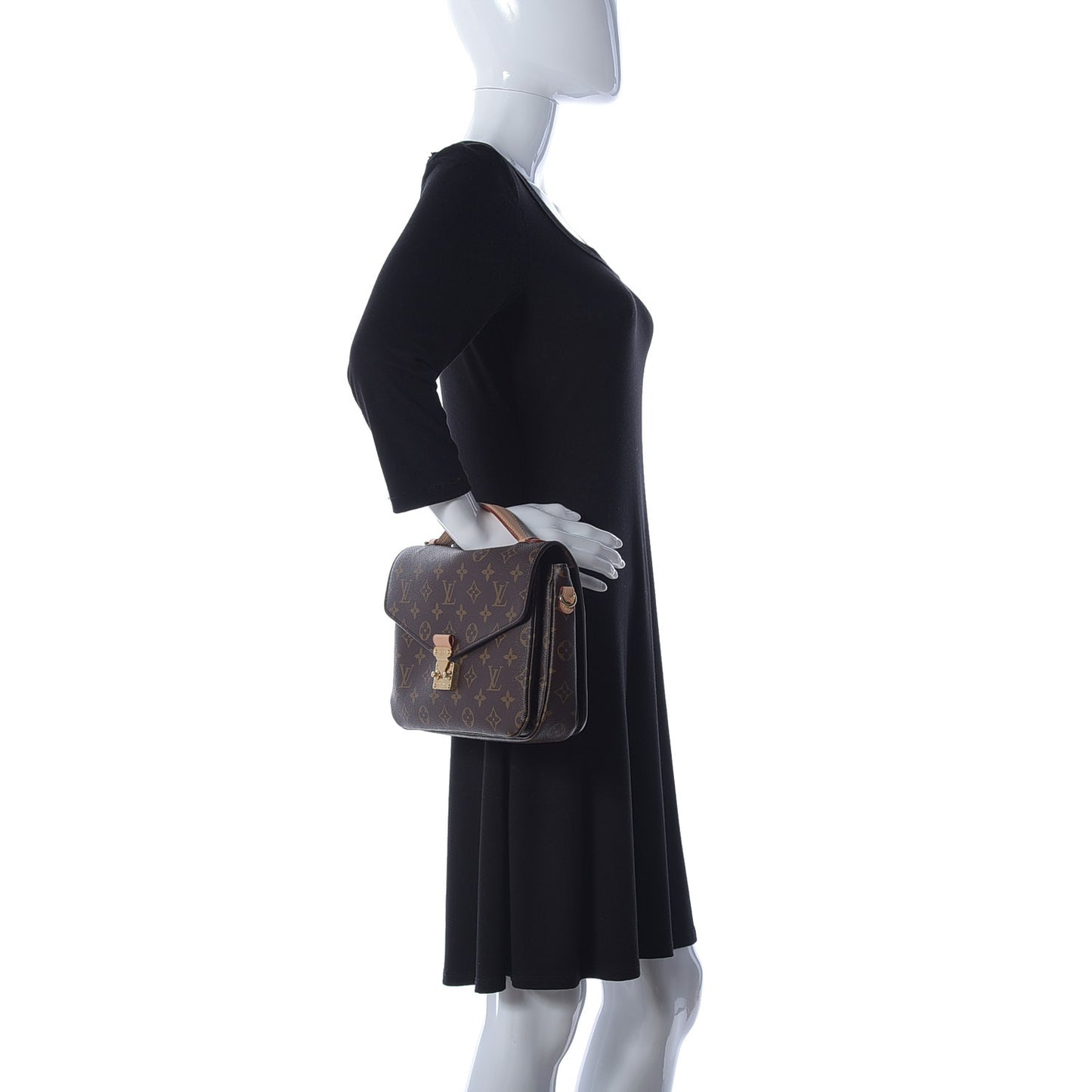 Monogram Pochette Metis