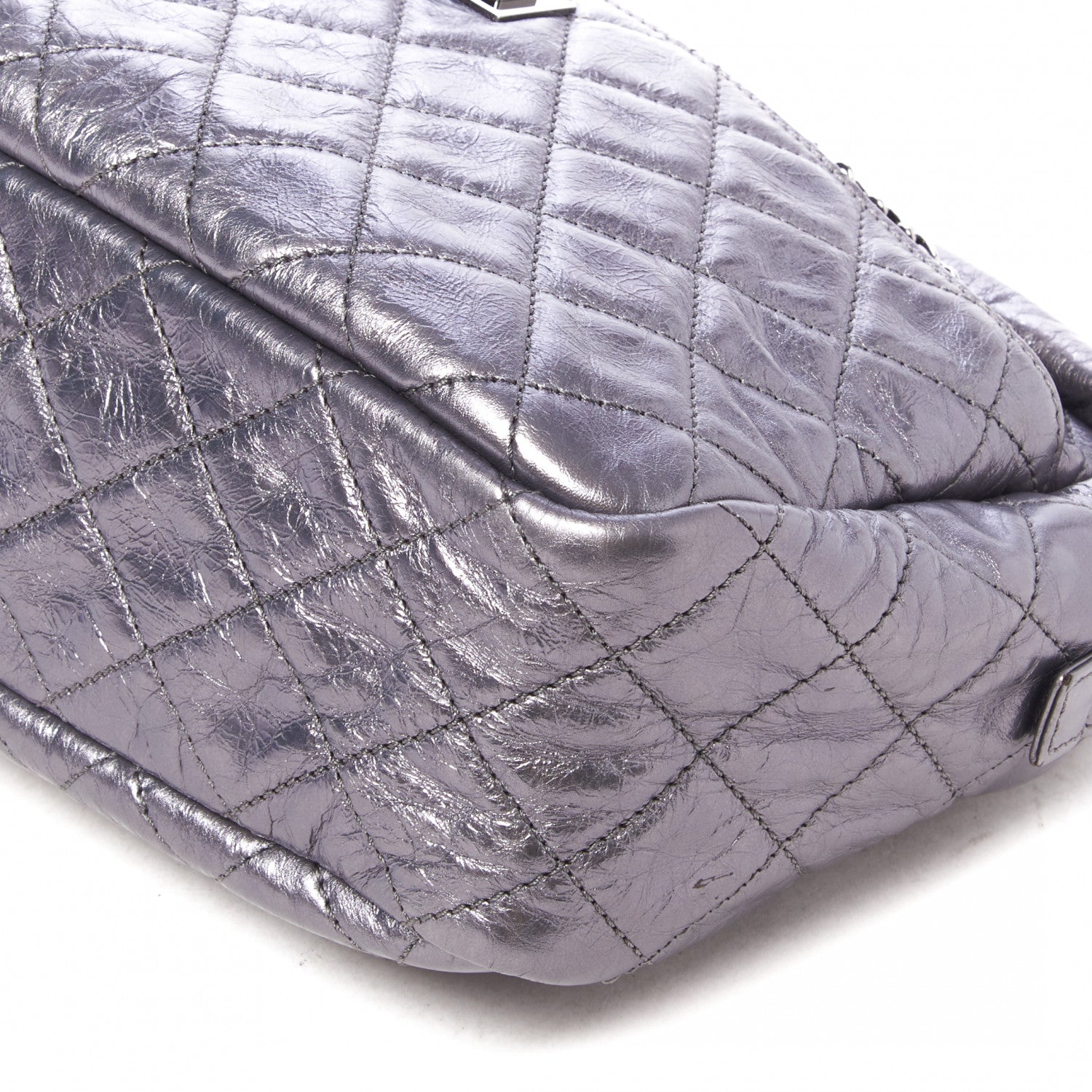 Chanel Metallic Aged Calfskin Quilted Medium Reissue Camera Case Dark Silver 4 of 9
