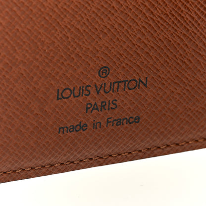 Louis Vuitton Monogram Passport Cover 6 of 6