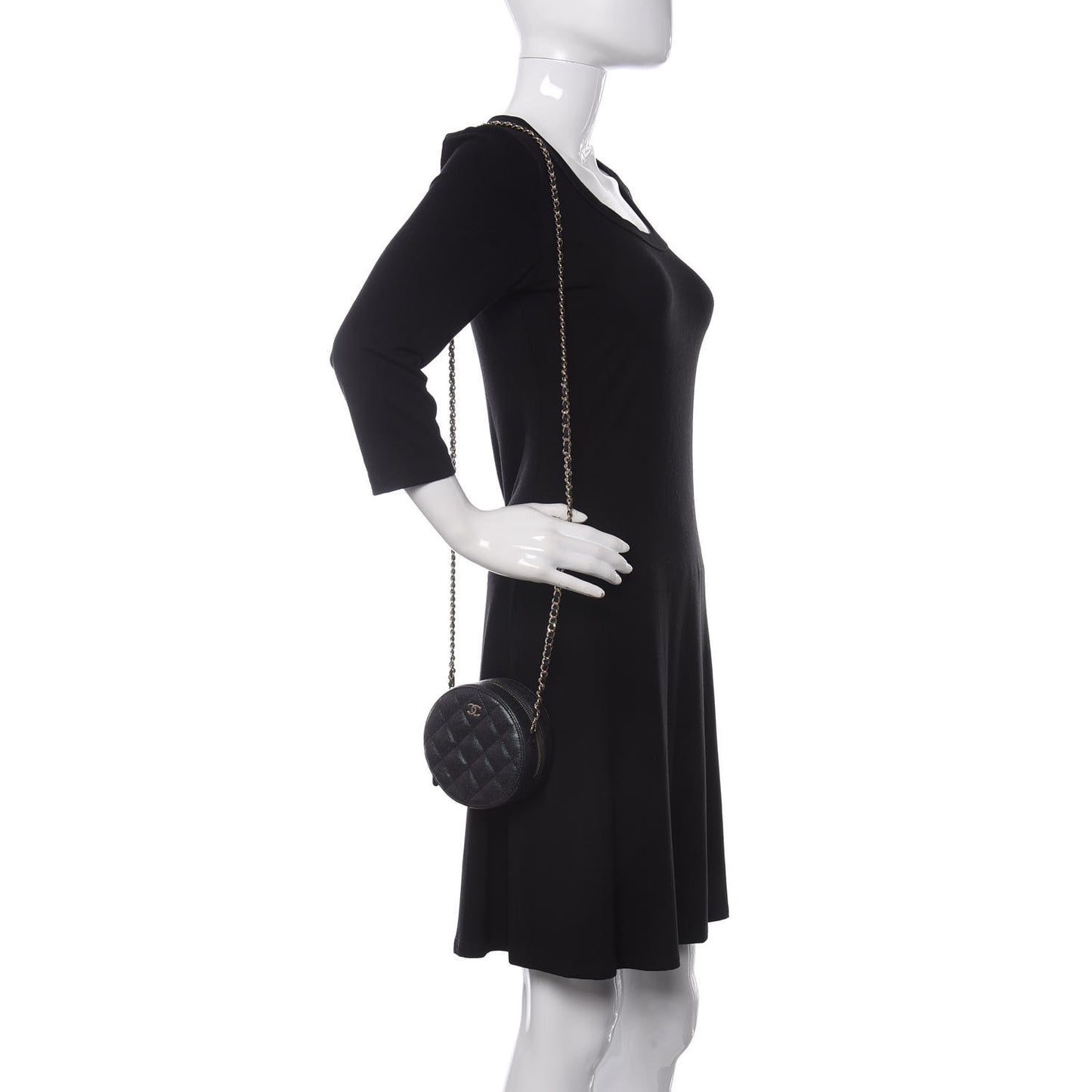 Iridescent Caviar Quilted Round Clutch With Chain Black