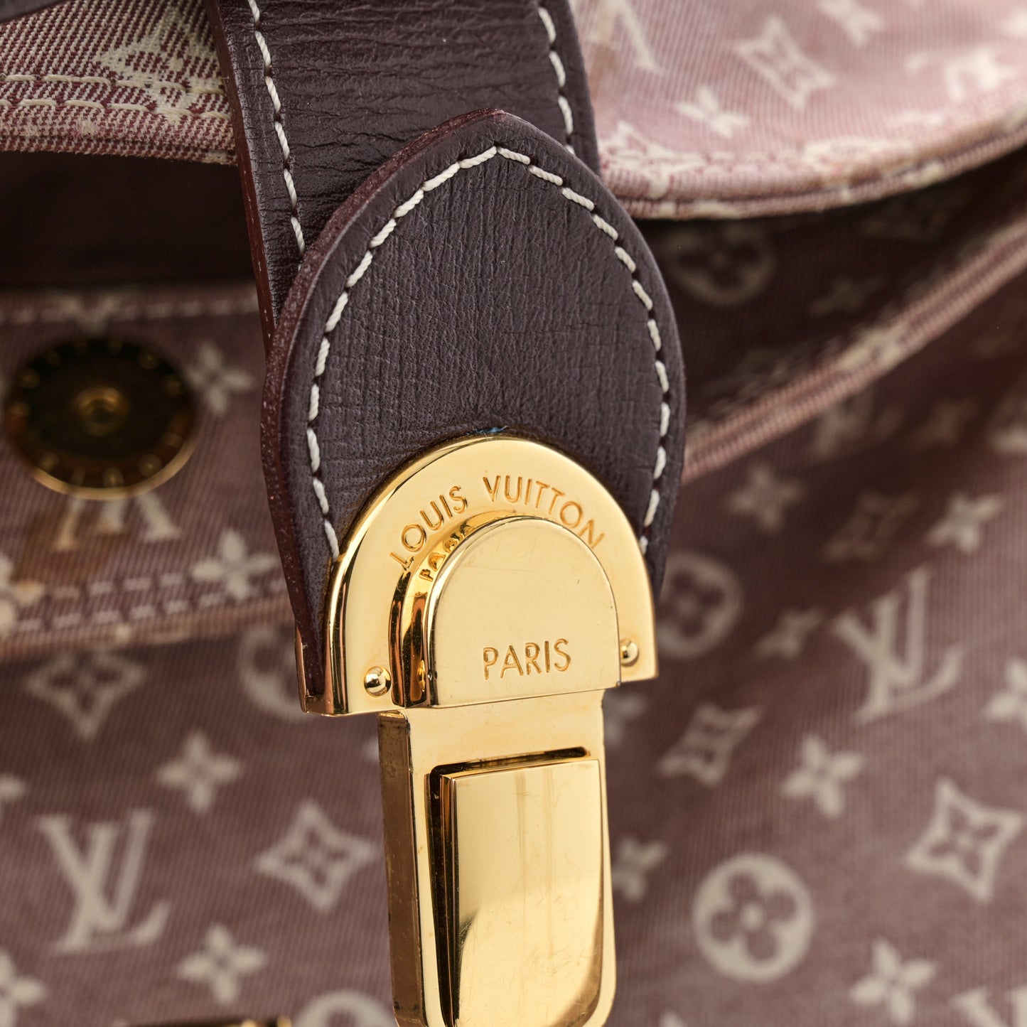 Monogram Idylle Romance Sepia