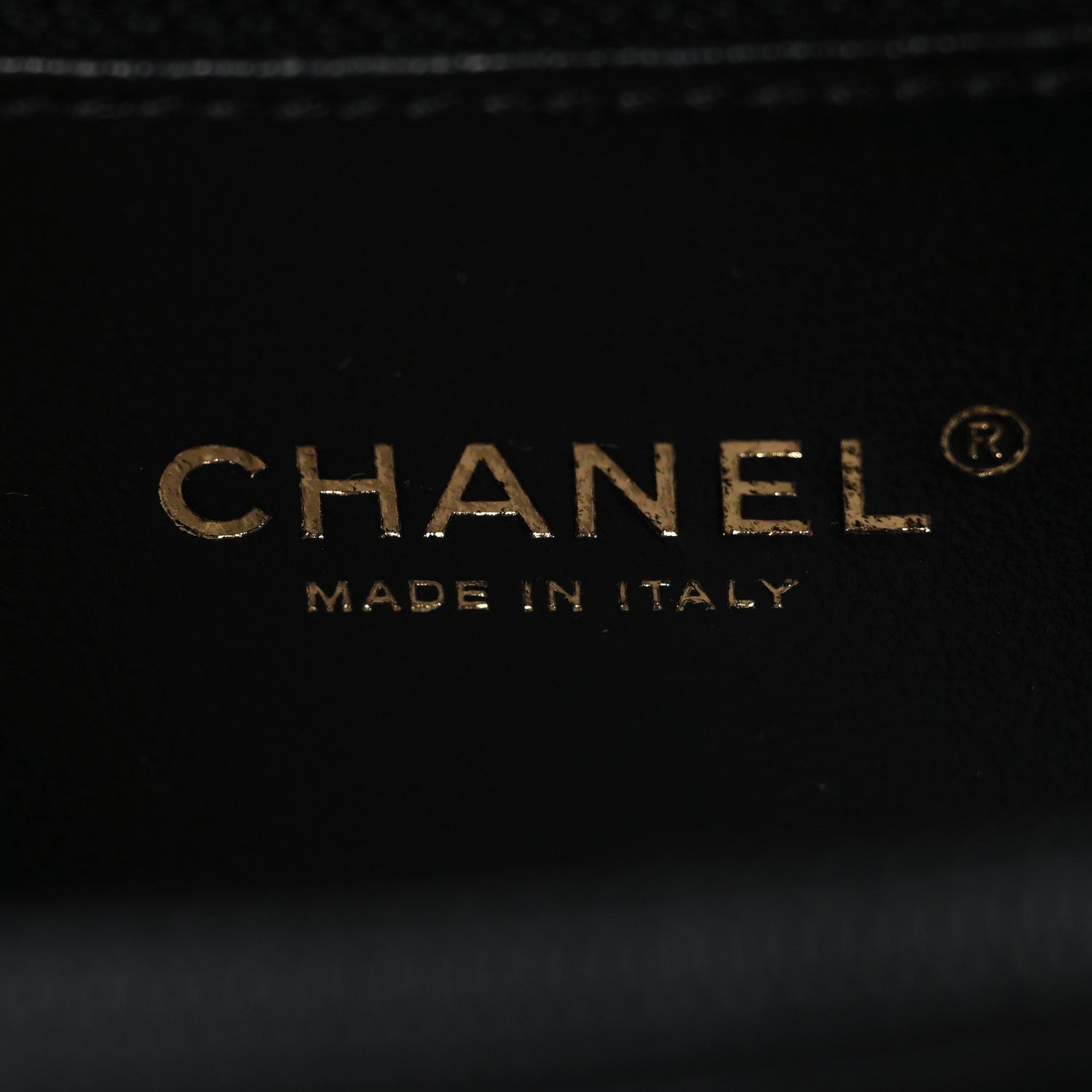 Chanel Caviar Quilted Medium CC Filigree Vanity Case Beige Black 7 of 10