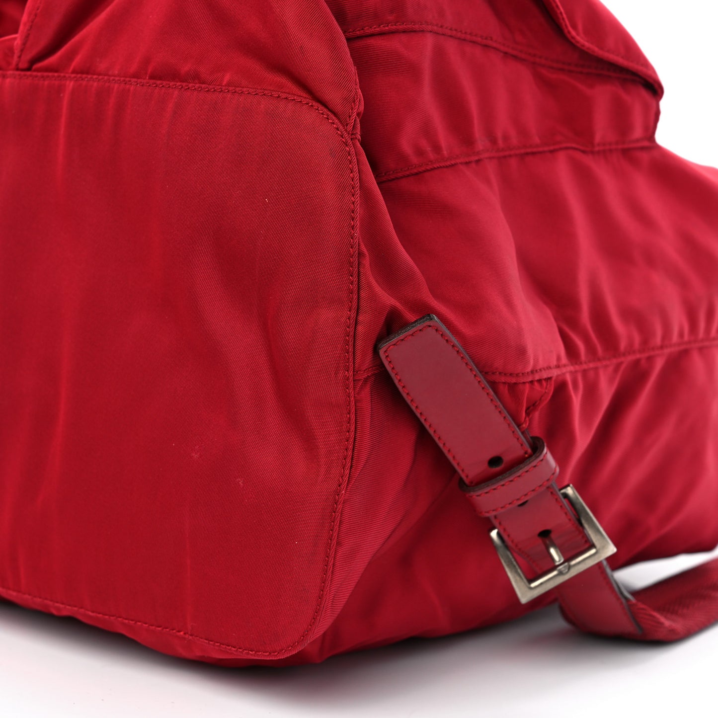 Tessuto Nylon Vela Medium Backpack Cerise