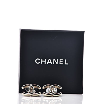 Chanel Metal CC Earrings Gold 5 of 5