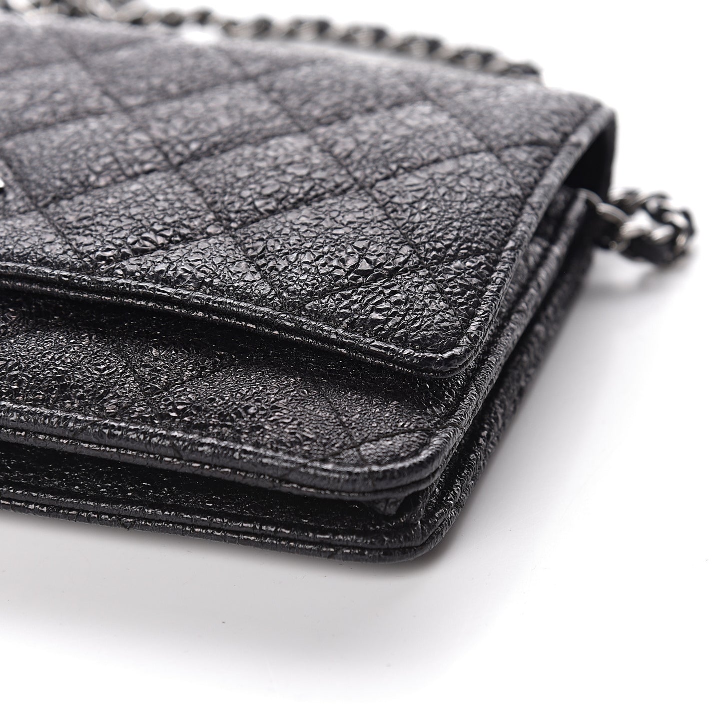 Crackled Calfskin Wallet On Chain WOC Black