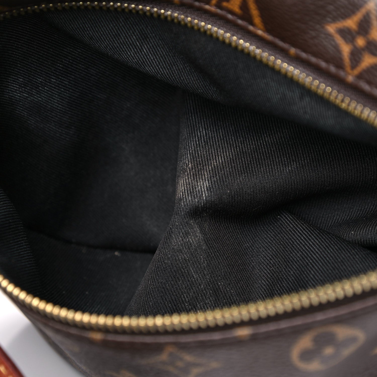 Louis Vuitton Monogram Bumbag 12 of 19
