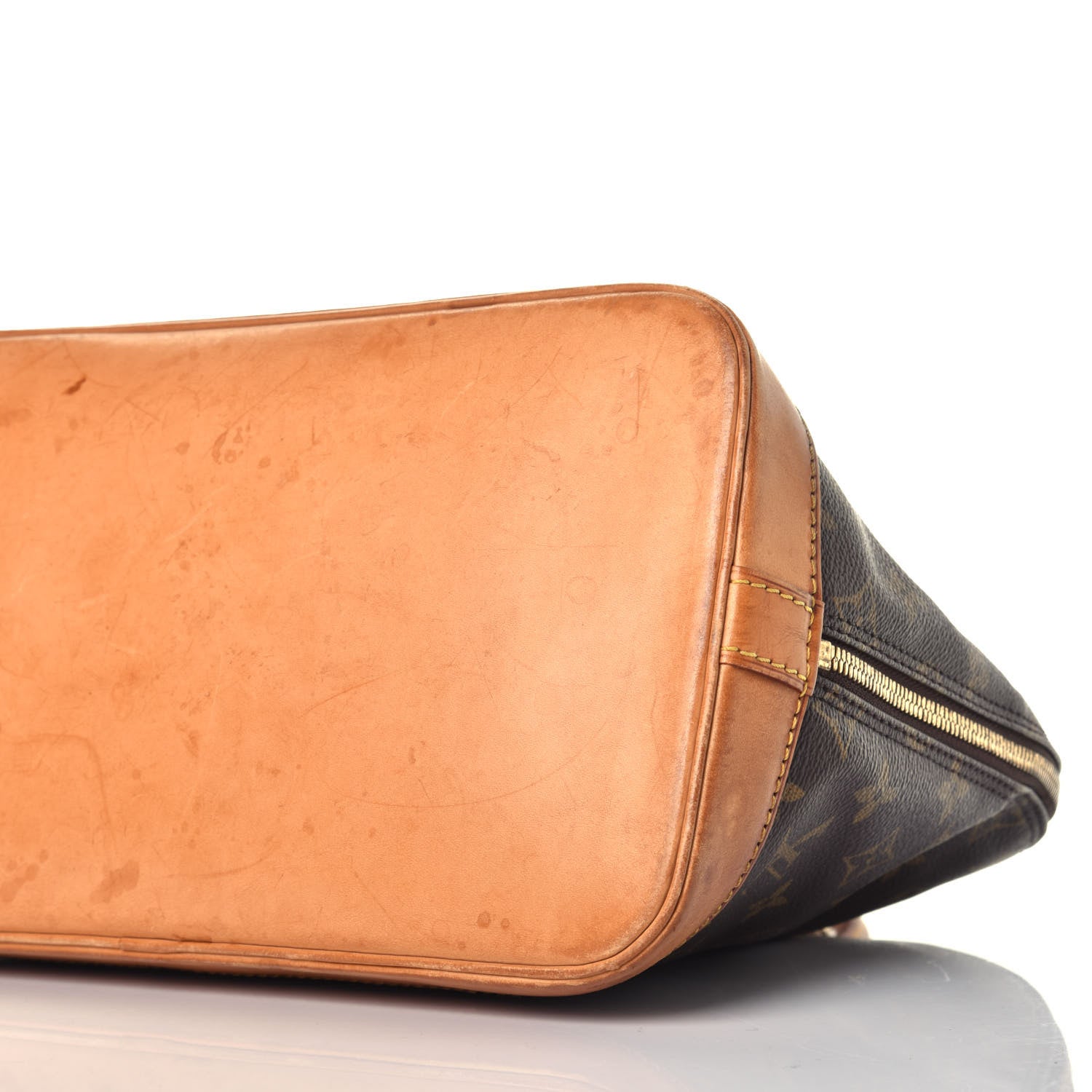 Louis Vuitton Monogram Alma PM 8 of 10