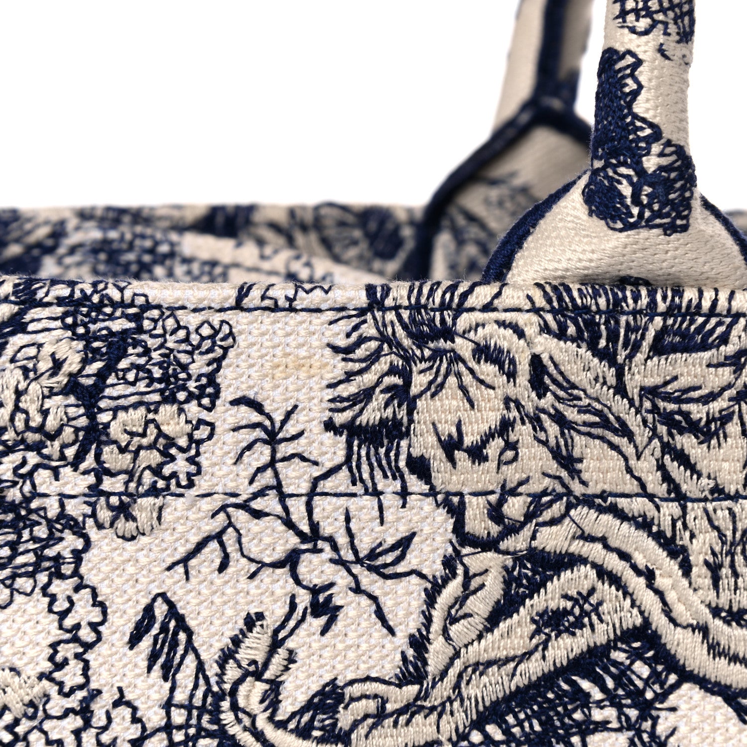 Christian Dior Canvas Embroidered Medium Dioriviera Toile De Jouy Book Tote Blue 10 of 10