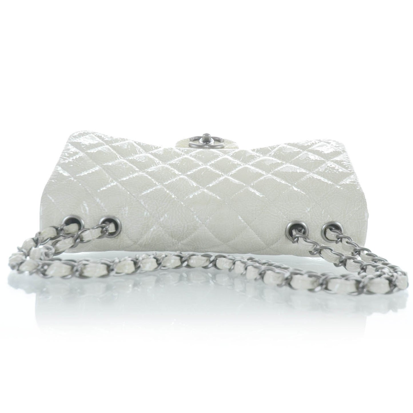 Crackled Patent Jumbo Flap